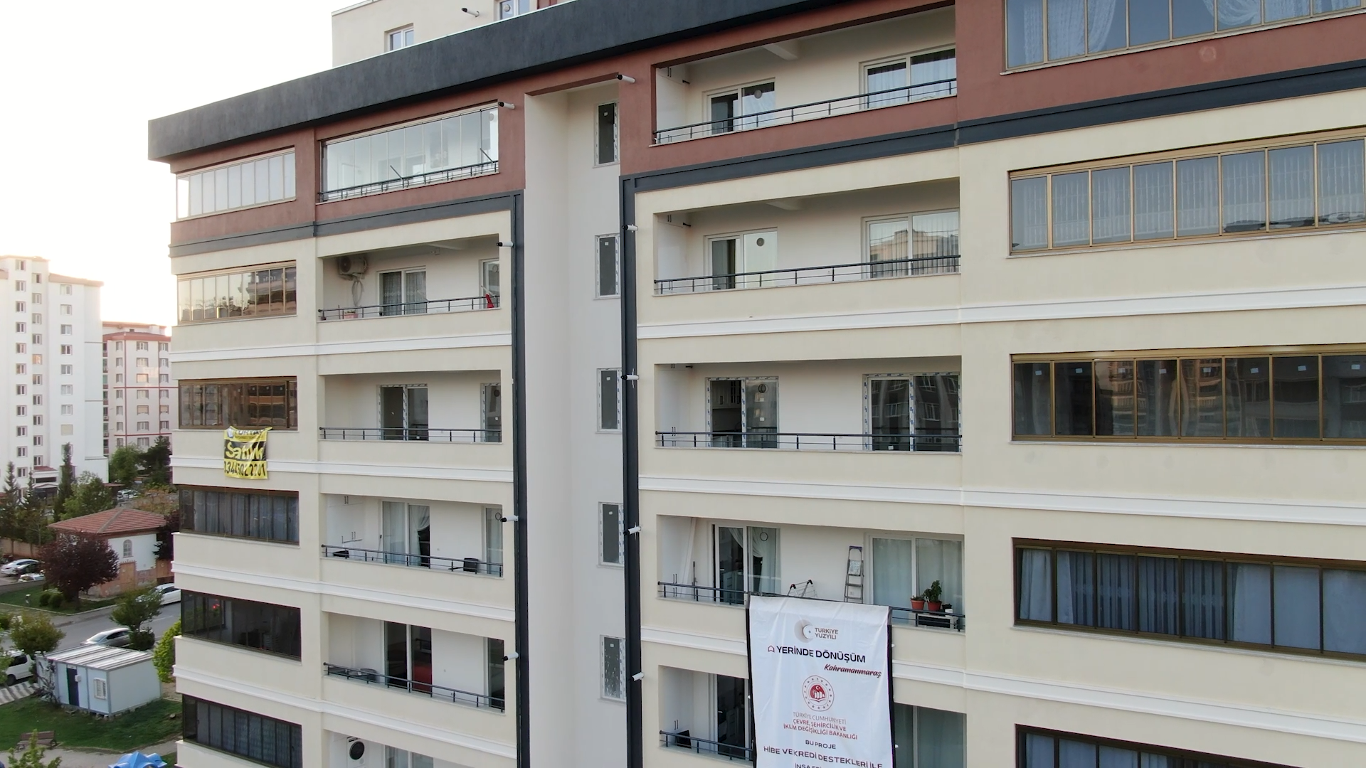 BAKAN KURUM’DAN DEPREM BÖLGESİNDE ‘YERİNDE DÖNÜŞÜM’ PAYLAŞIMI