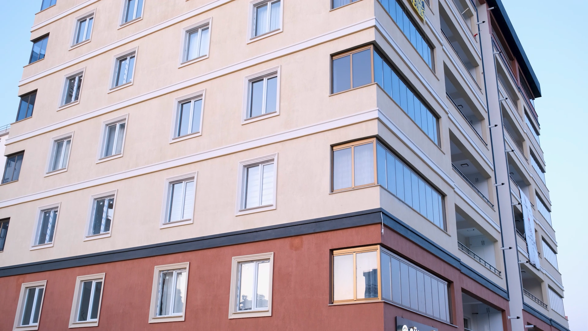 BAKAN KURUM’DAN DEPREM BÖLGESİNDE ‘YERİNDE DÖNÜŞÜM’ PAYLAŞIMI