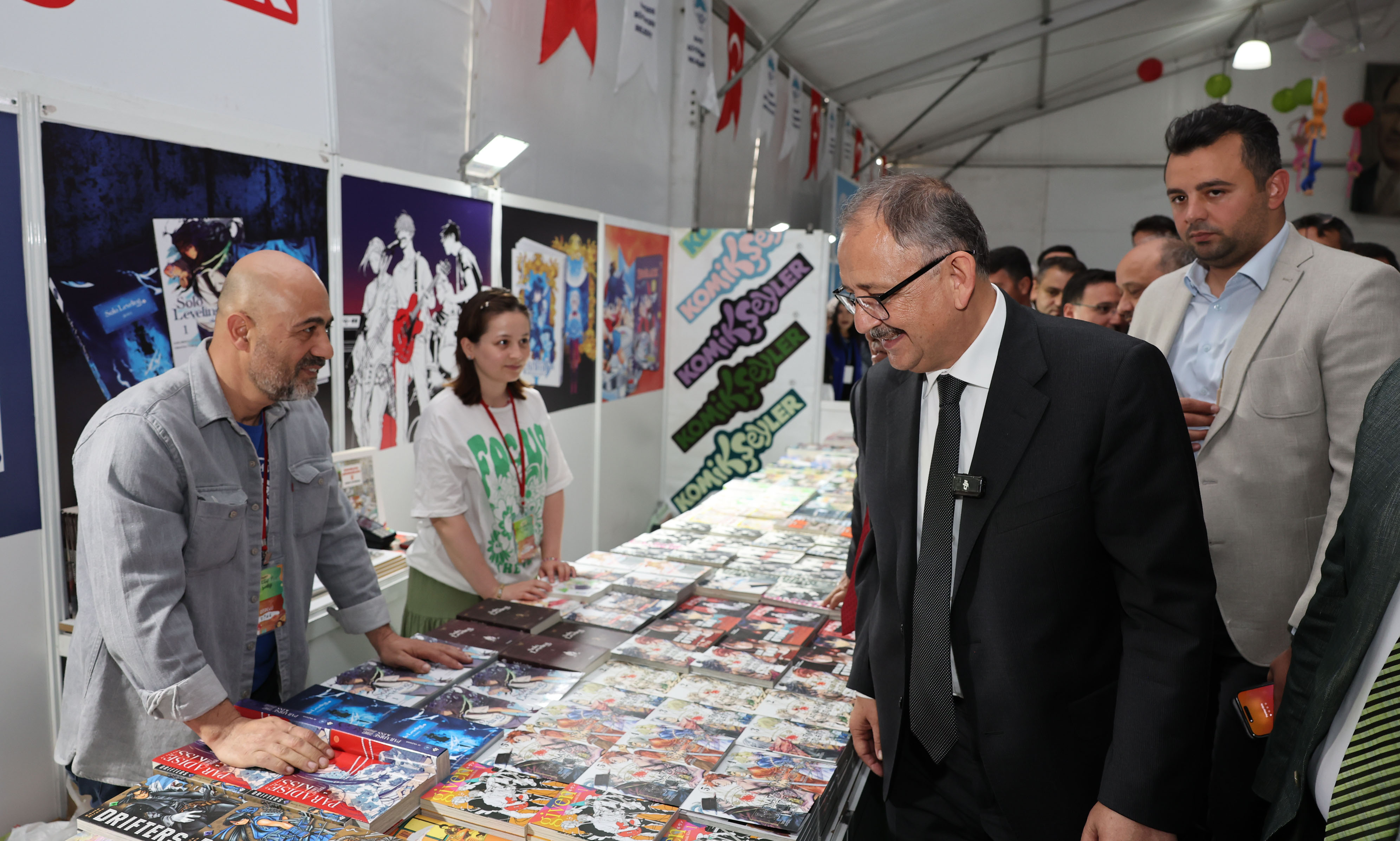 BAKAN MEHMET ÖZHASEKİ: “OKUYACAĞIZ, DEĞİŞİME AYAK UYDURACAĞIZ. DÜNYA İLE YARIŞACAĞIZ”