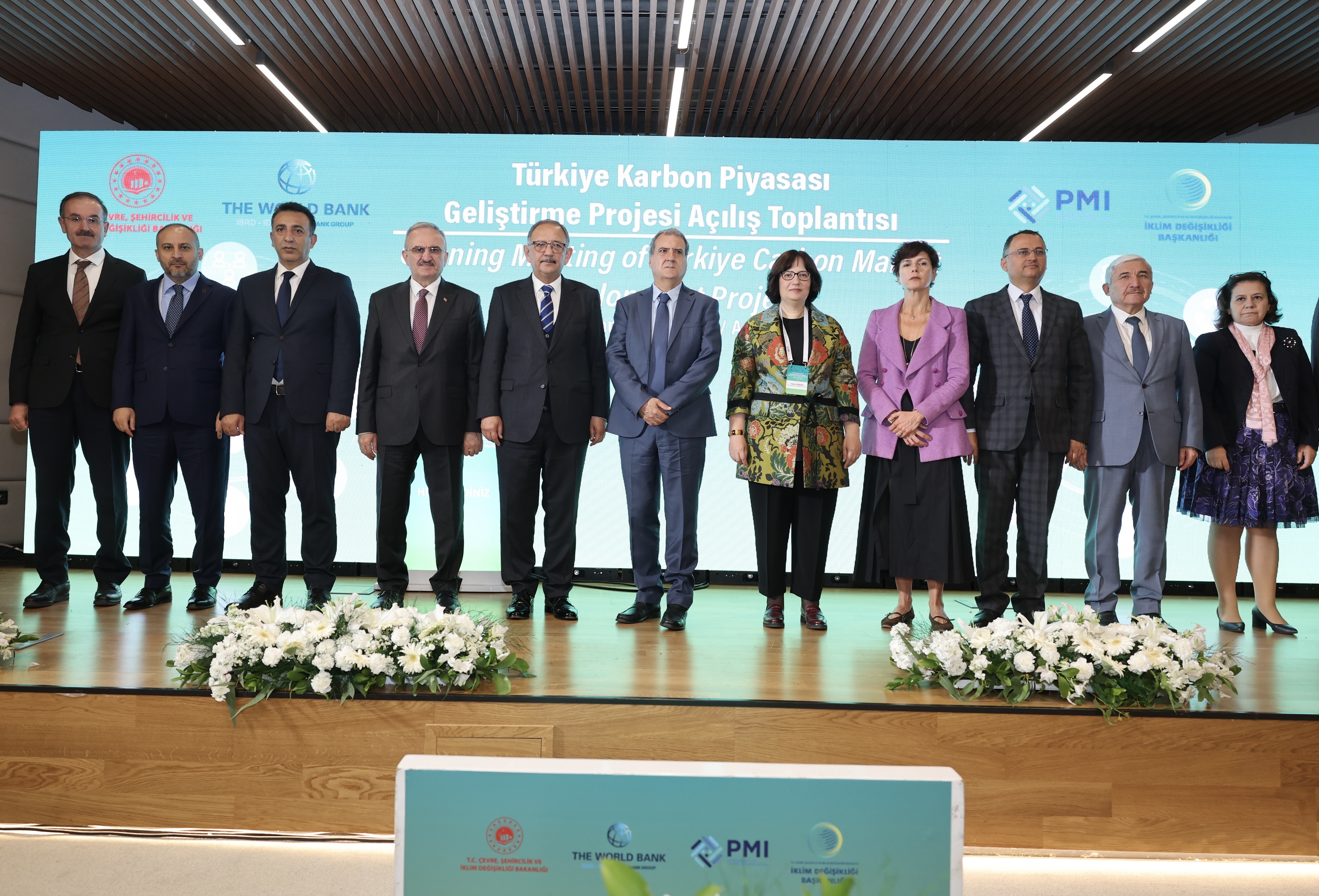 BAKAN MEHMET ÖZHASEKİ: “DÜNYAYI EN FAZLA KİRLETEN ÜLKELER KARBON EMİSYONLARINI DİKKATE ALMADAN ÜRETMEYE, BÜTÜN DÜNYAYI TAHRİP ETMEYE PERVASIZCA DEVAM EDİYORLAR. TÜRKİYE SORUMLULUĞU DAHA AZ OLMASINA RAĞMEN, EN FAZLA ÇABA GÖSTEREN ÜLKE”