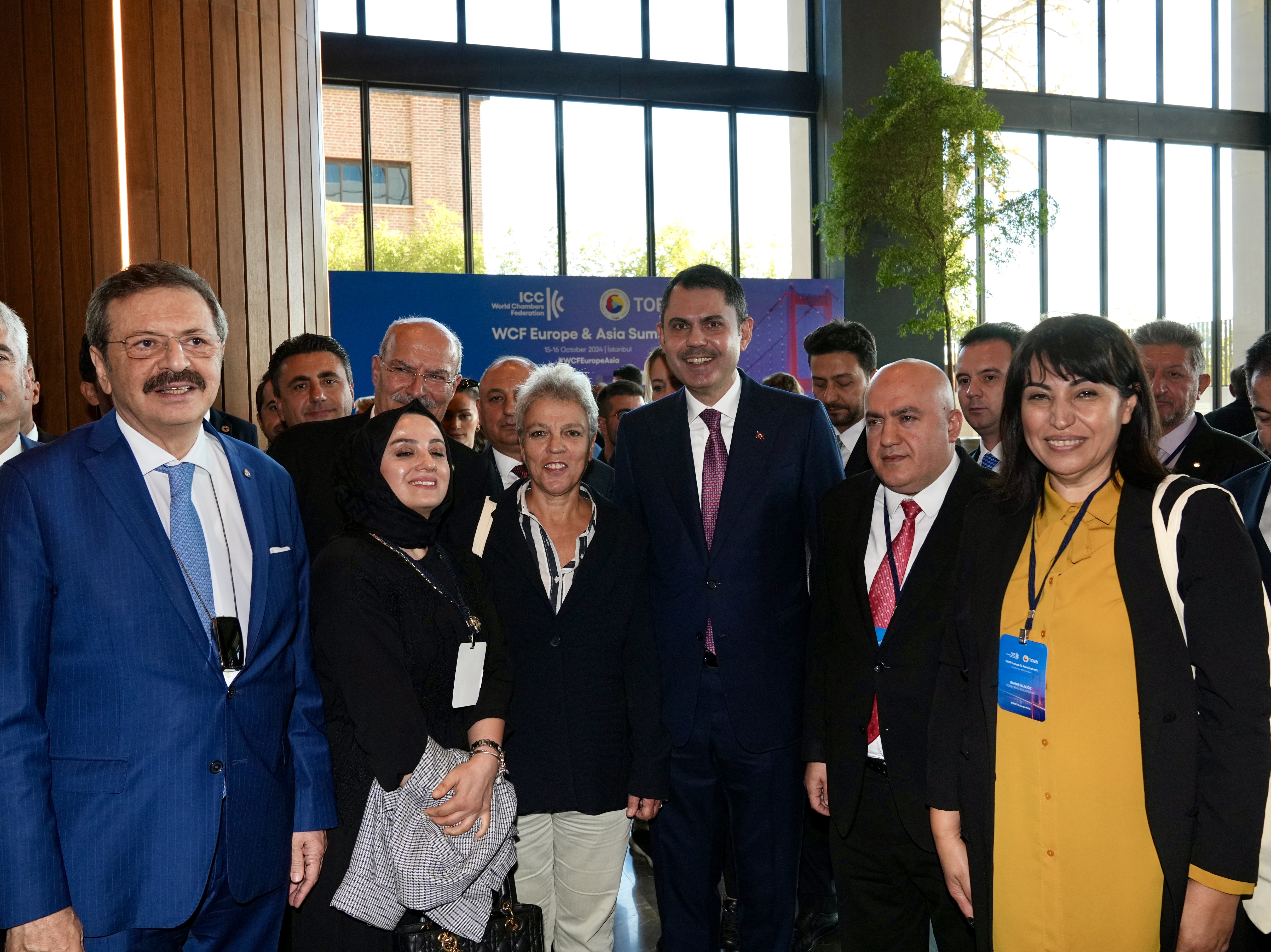 BAKAN MURAT KURUM: DEPREM BÖLGESİNDE 452 BİN KONUT VE İŞ YERİNİ İKLİM DEĞİŞİKLİĞİNE UYUMLU İNŞA EDİYORUZ