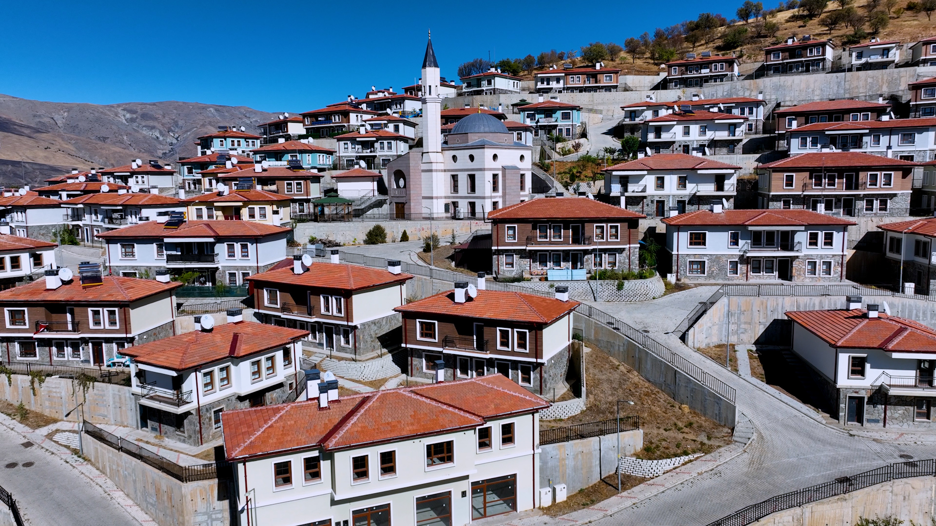 BAKAN MURAT KURUM: ''ESKİ DOĞANYOL GİTTİ, YEPYENİ BİR DOĞANYOL GELDİ''