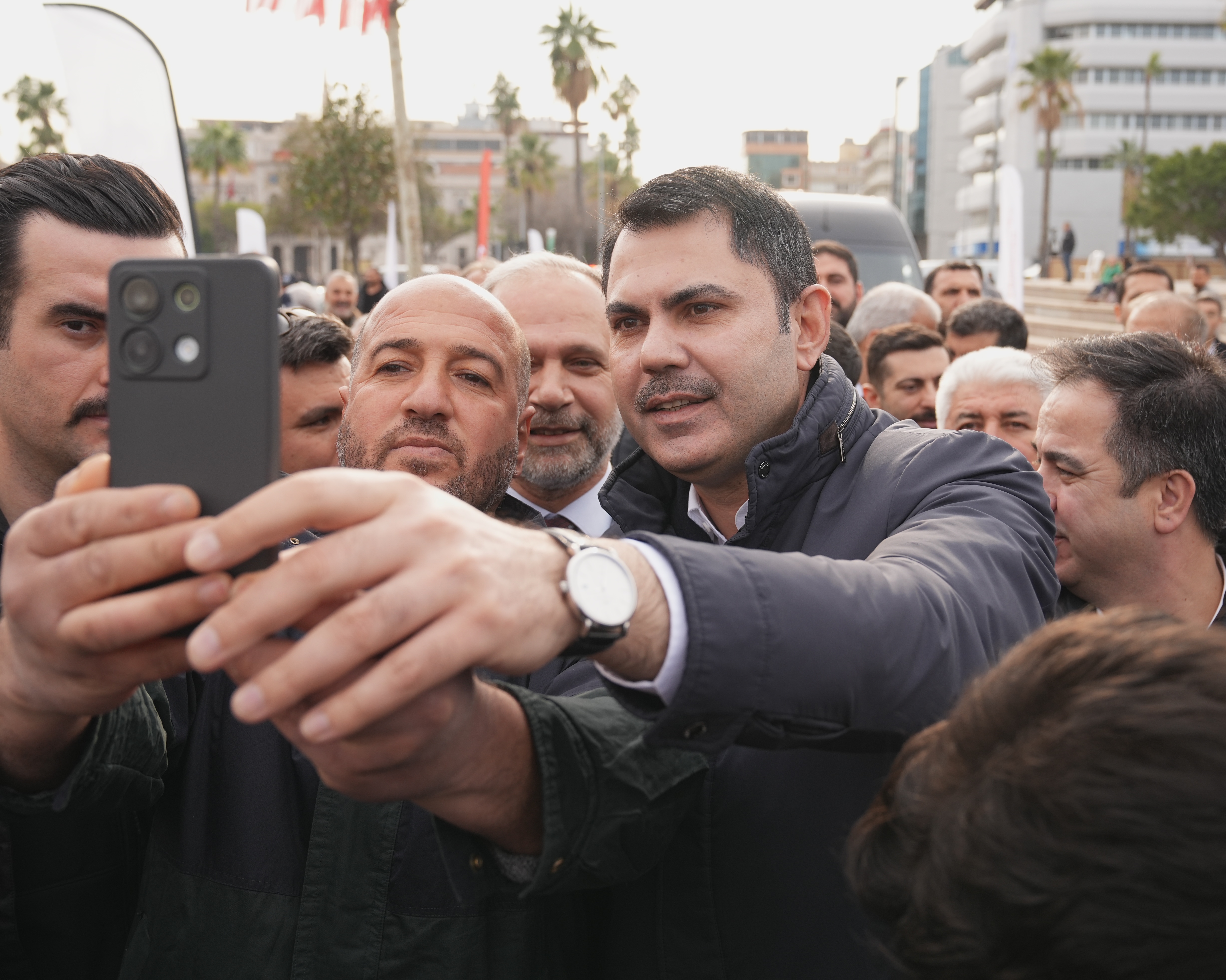 BAKAN MURAT KURUM: “ÖNÜMÜZDEKİ GÜNLERDE 201 BİNİNCİ YUVAMIZIN ANAHTARINI CUMHURBAŞKANIMIZ İLE TESLİM EDECEĞİZ”