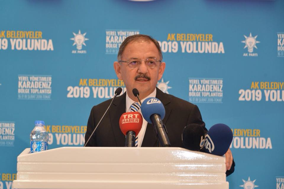 Bakan Özhaseki Yerel Yönetimler Karadeniz Bölge Toplantısına Katıldı