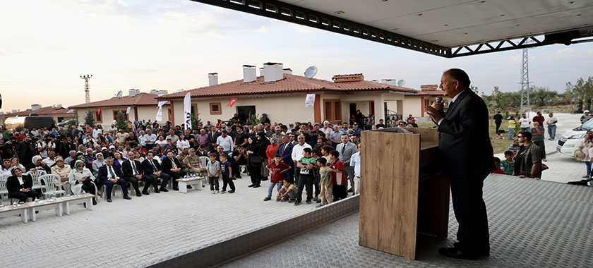 BAKAN ÖZHASEKİ: “DEPREM YARALARINI SARACAĞIZ”