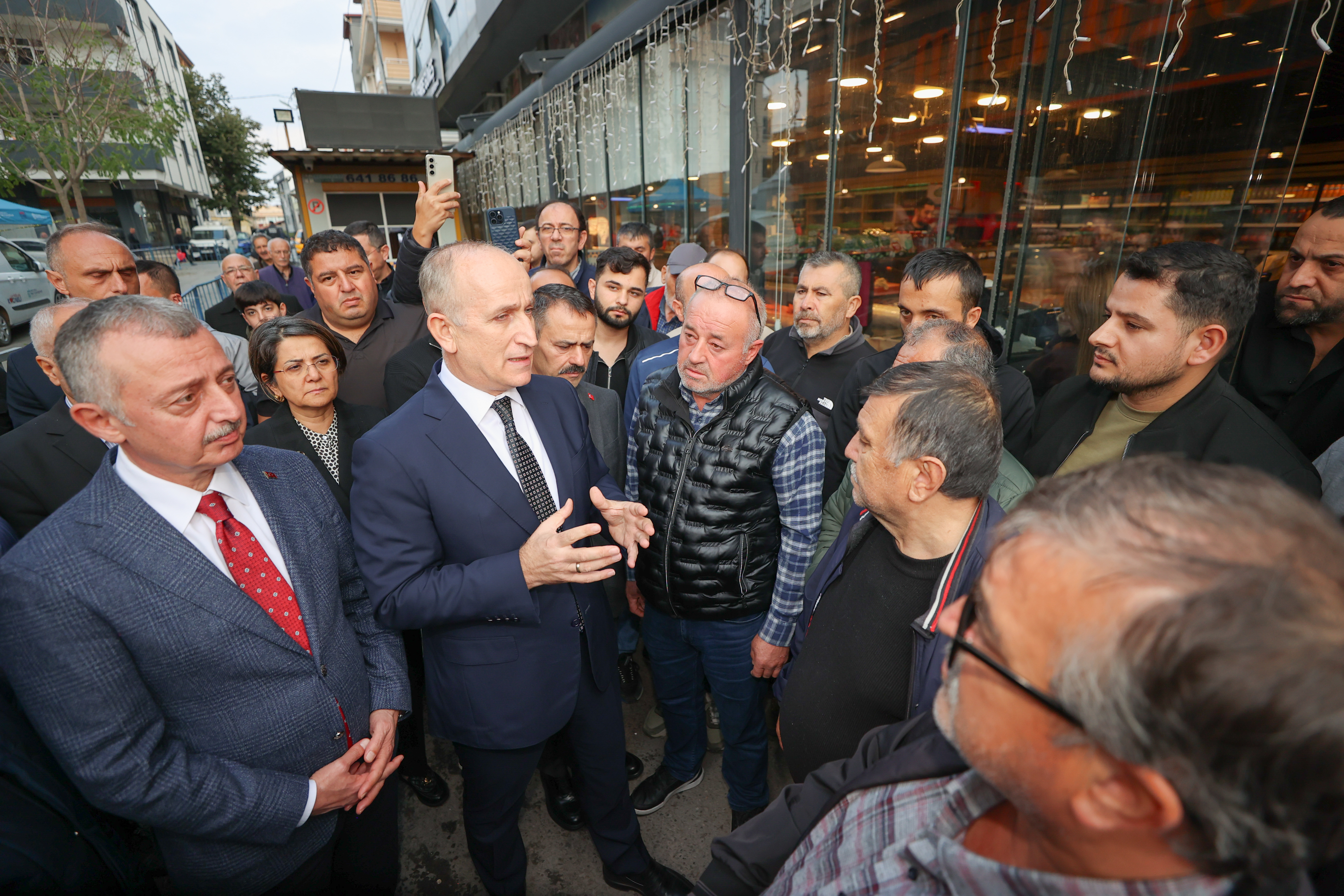 BAKAN YARDIMCISI BULUT’TAN, GEBZE’DE BOŞALTILAN BİNALARA İLİŞKİN AÇIKLAMA