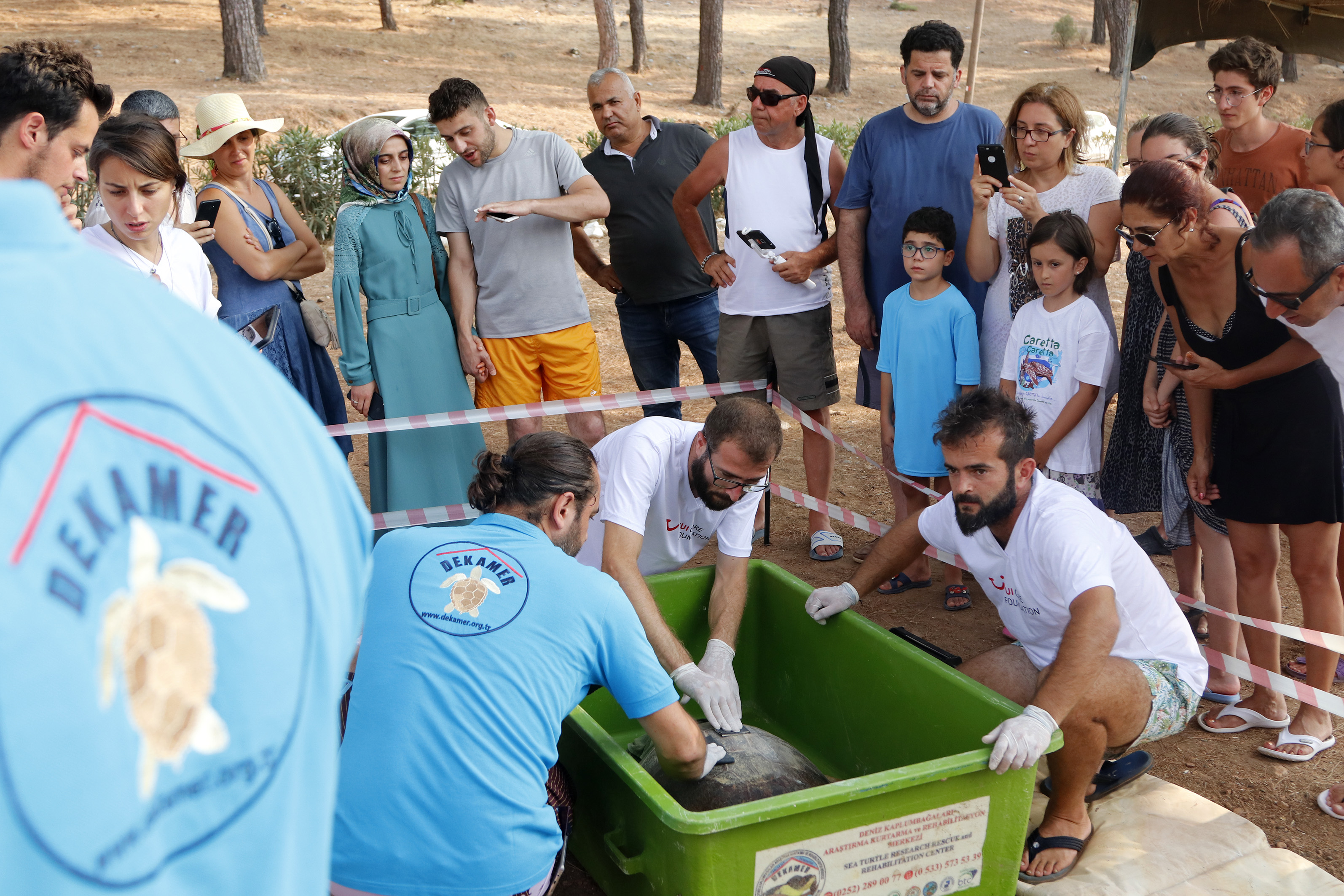 CARETTA CARETTALAR İZTUZU’NDA DENİZLE BULUŞTU…