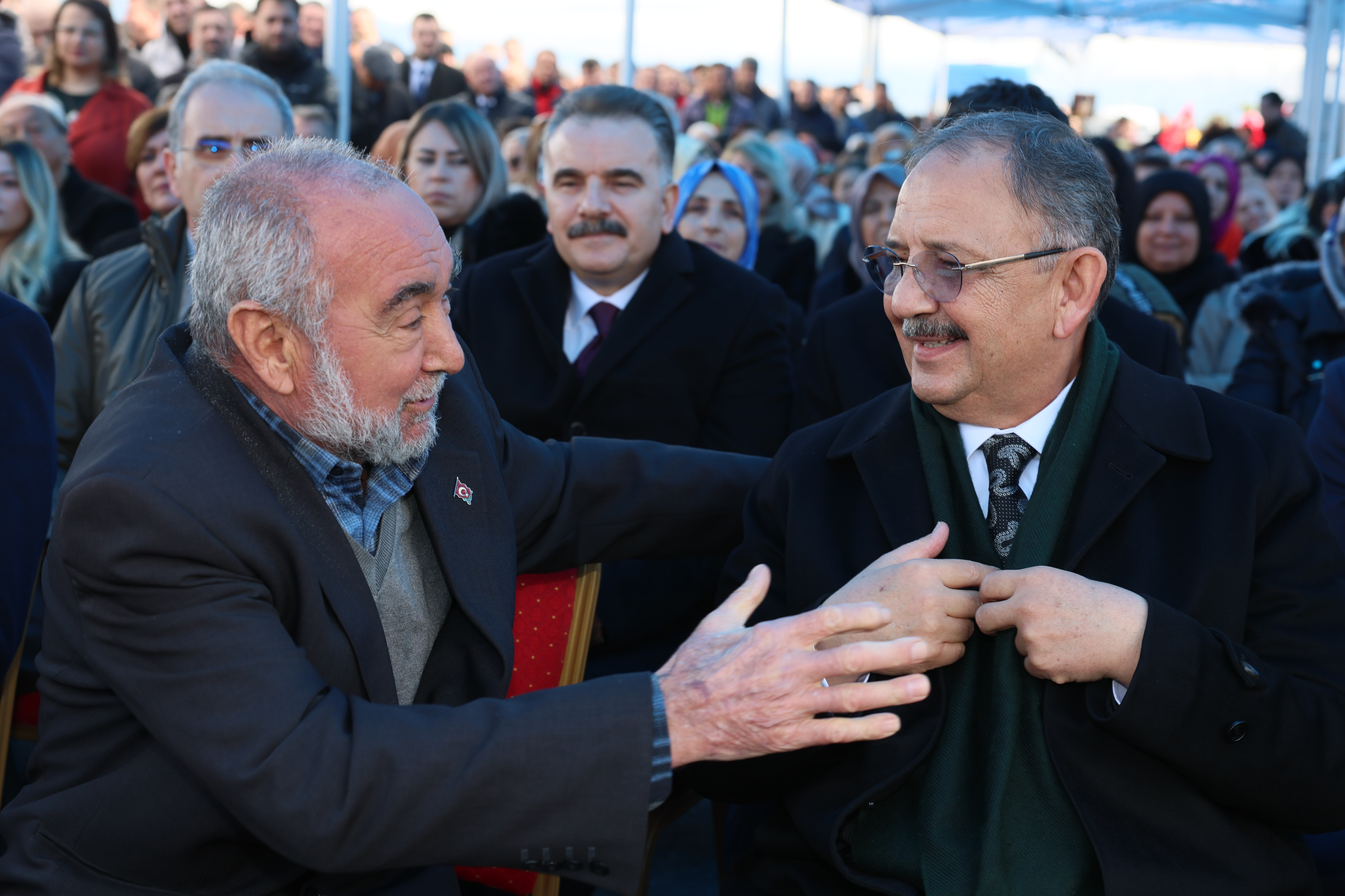 ÇEVRE, ŞEHİRCİLİK VE İKLİM DEĞİŞİKLİĞİ BAKANI MEHMET ÖZHASEKİ, BALIKESİR’DE EDREMİT-ÜLKÜ YOLU AÇILIŞINDA KONUŞTU: “BAKANLIK OLARAK BALIKESİR’E 59 MİLYAR TL YATIRIM YAPTIK, 20 MİLYAR TL’LİK YATIRIM DA DEVAM EDİYOR”