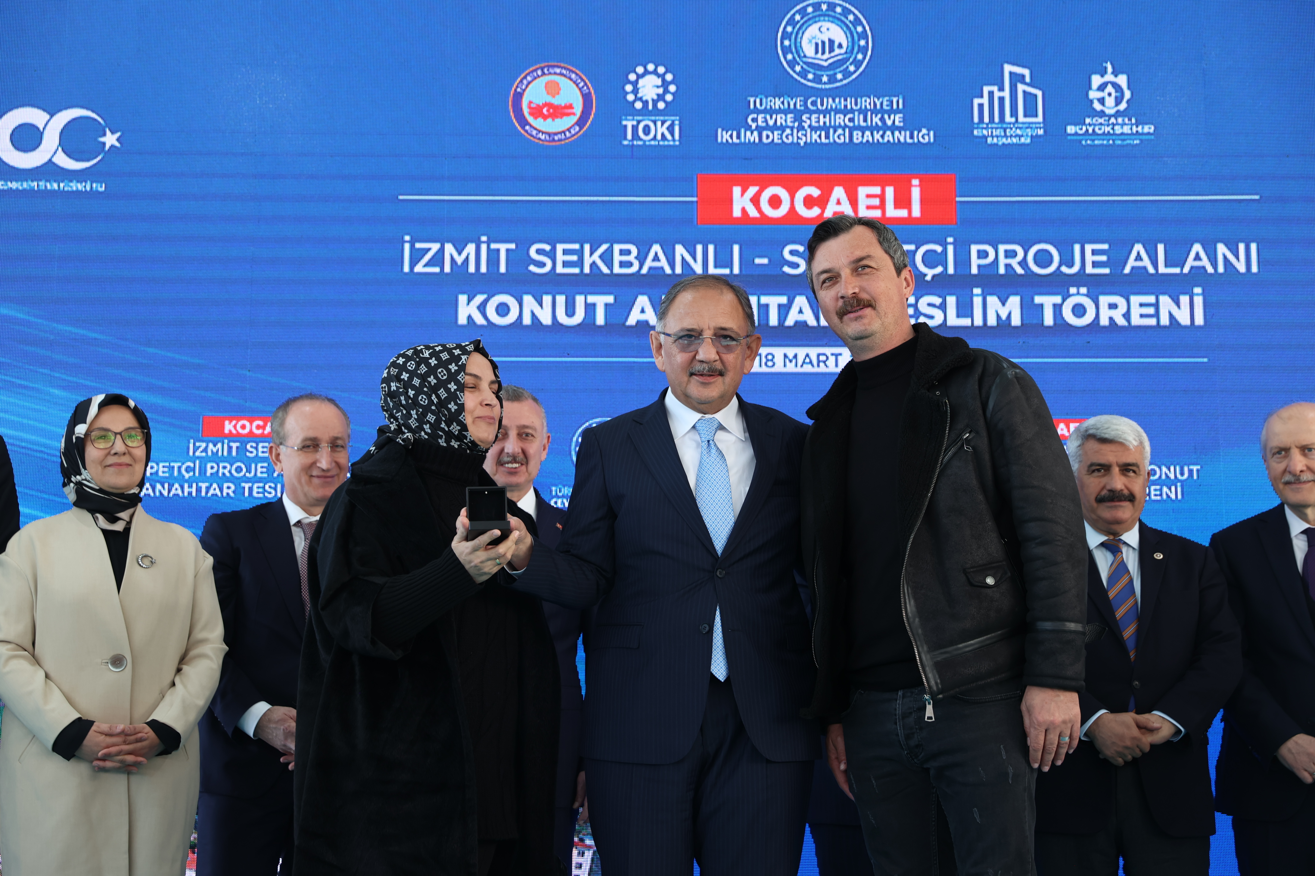 ÇEVRE, ŞEHİRCİLİK VE İKLİM DEĞİŞİKLİĞİ BAKANI MEHMET ÖZHASEKİ, KOCAELİ’NDE KONUŞTU: “KOCAELİ’NİN 7 YERİNDE KENTSEL DÖNÜŞÜM ÇALIŞMALARIMIZ DEVAM EDECEK”