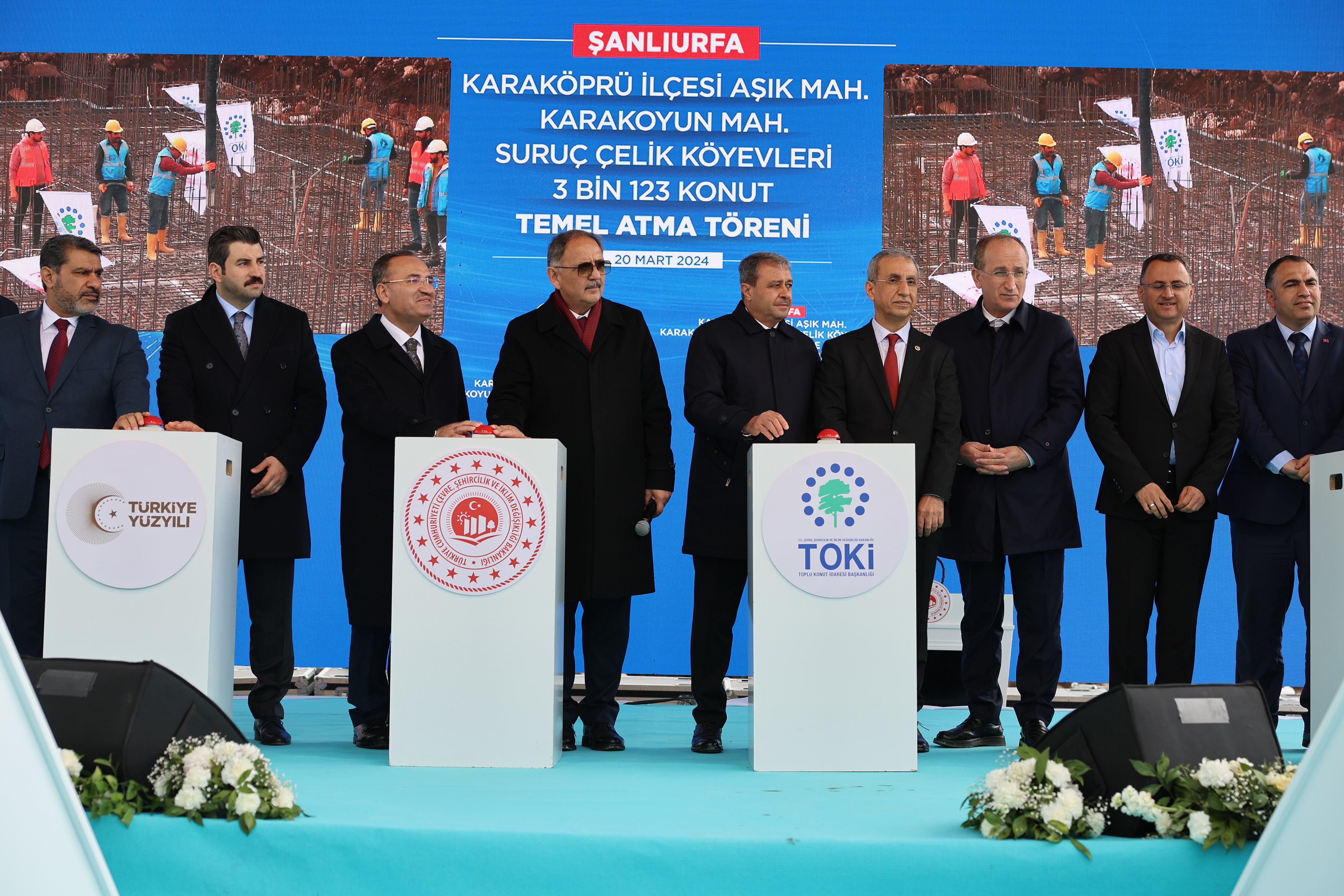 ÇEVRE, ŞEHİRCİLİK VE İKLİM DEĞİŞİKLİĞİ BAKANI MEHMET ÖZHASEKİ’DEN PROVOKATÖRLERE SERT CEVAP: “DÜNYADA FİLİSTİN İÇİN CİĞERİ YANAN, UĞRAŞAN TEK LİDER RECEP TAYYİP ERDOĞAN”