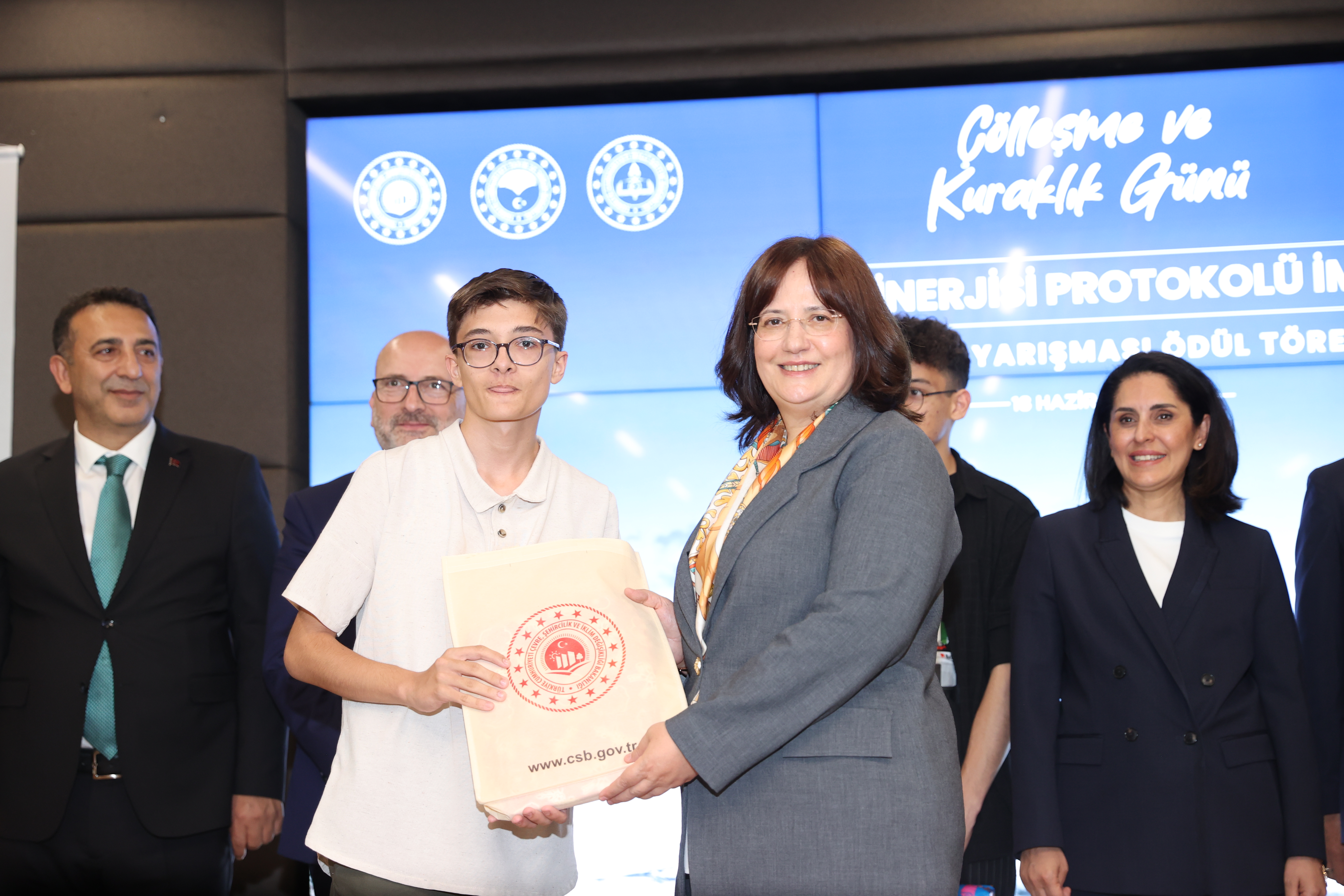 ÇÖLLEŞME VE KURAKLIK GÜNÜNDE RİO SİNERJİSİ PROTOKOLÜ İMZALANDI