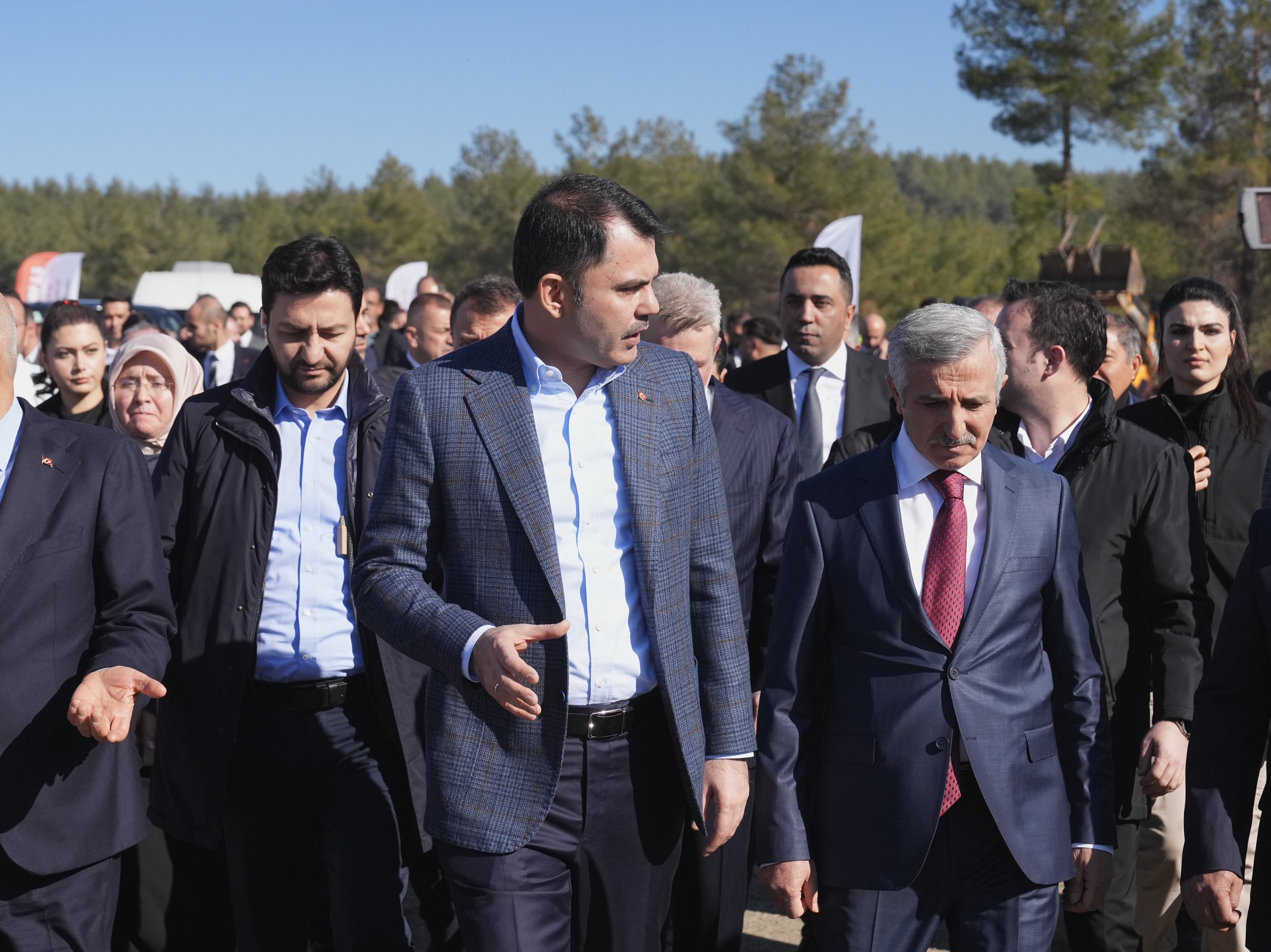 “ÇÖZERSE DEPREM BÖLGESİNİN KARA MURAT’I ÇÖZER”