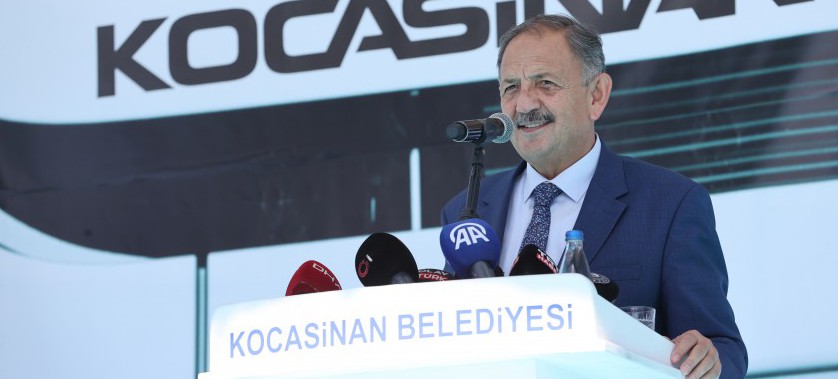 BAKAN ÖZHASEKİ: “İNŞAATI BAŞLAYAN KONUTLAR 3 AY SONRA PEYDERPEY DAĞITILACAK”