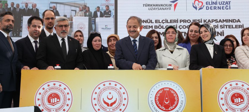 BAKAN ÖZHASEKİ: “ÖNCE YETİM YAVRULARIMIZIN YÜZÜNÜ GÜLDÜRECEĞİZ”