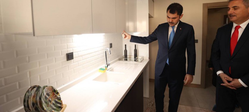 MAMAK DİRİLİŞ MAHALLESİ'NDE İNŞA EDİLEN KONUTLARIN HAK SAHİPLERİ BELLİ OLDU