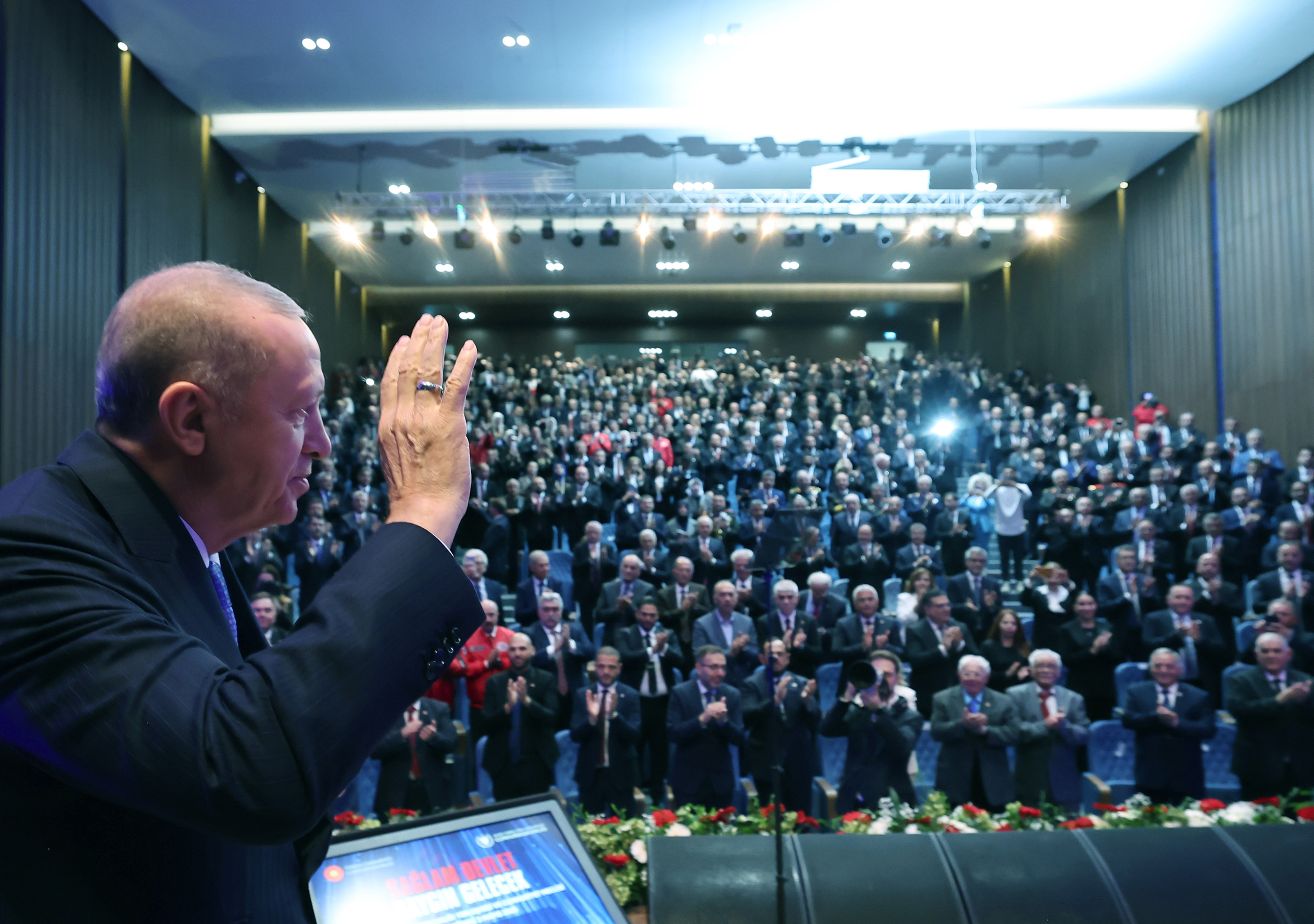 CUMHURBAŞKANI ERDOĞAN’IN KATILIMIYLA KKTC CUMHURBAŞKANLIĞI VE MECLİS BİNALARI AÇILDI
