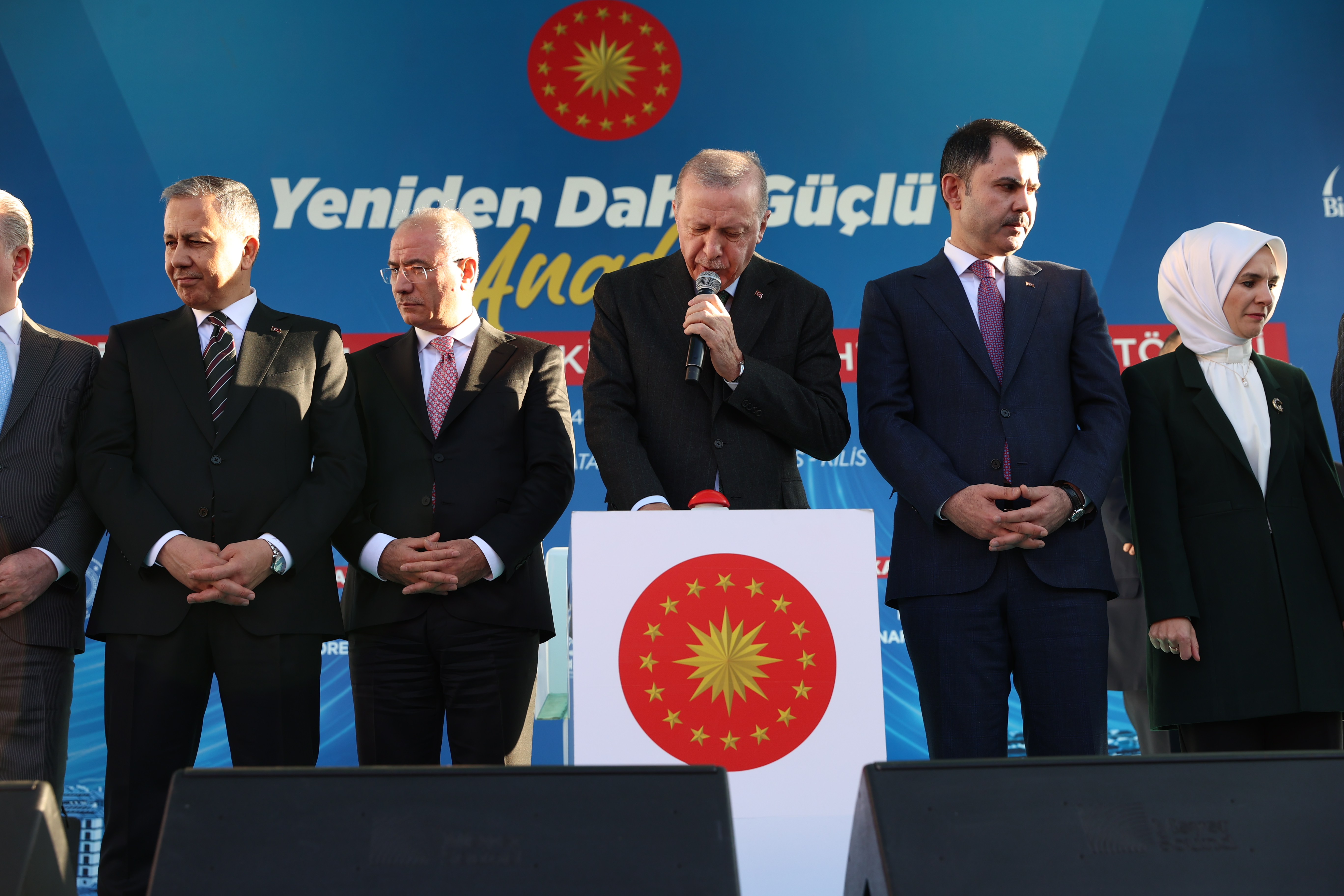 DEPREM BÖLGESİNDE TESLİM EDİLEN KONUT SAYISI 155 BİN 124’E YÜKSELDİ