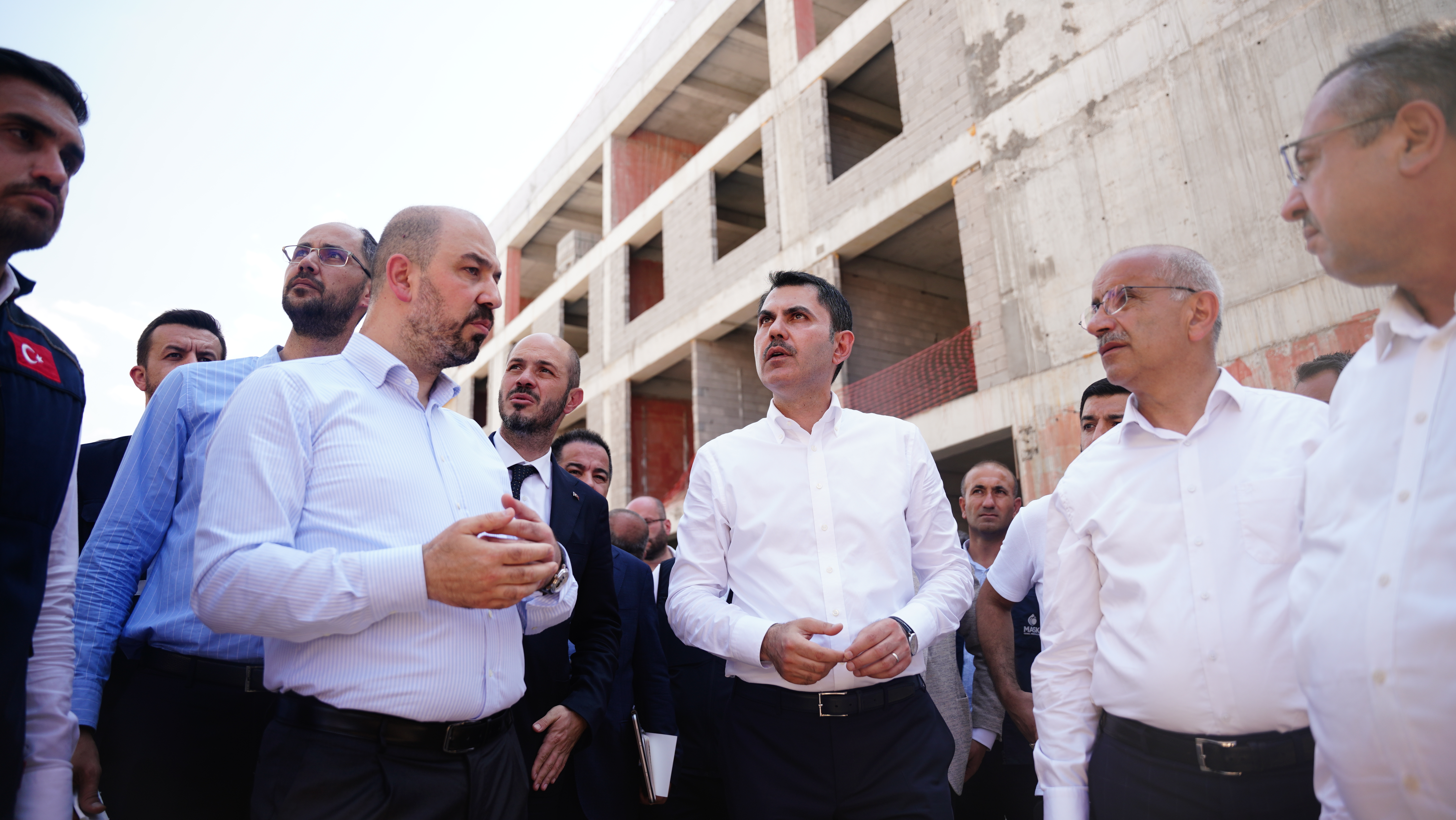 DEPREM BÖLGESİNDE NASIL MI ÇALIŞIYORUZ?
