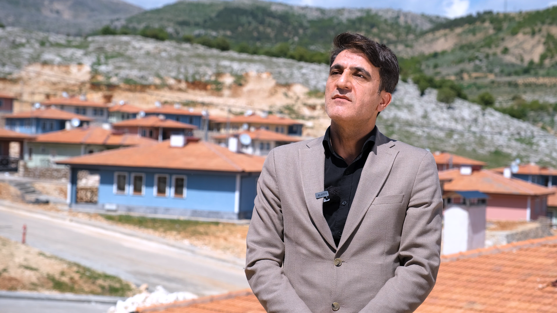 DEPREMZEDE ZELİHA UZUN: YAPAMIYOR DİYENLER BAKSIN; YAPAN NASIL YAPMIŞ