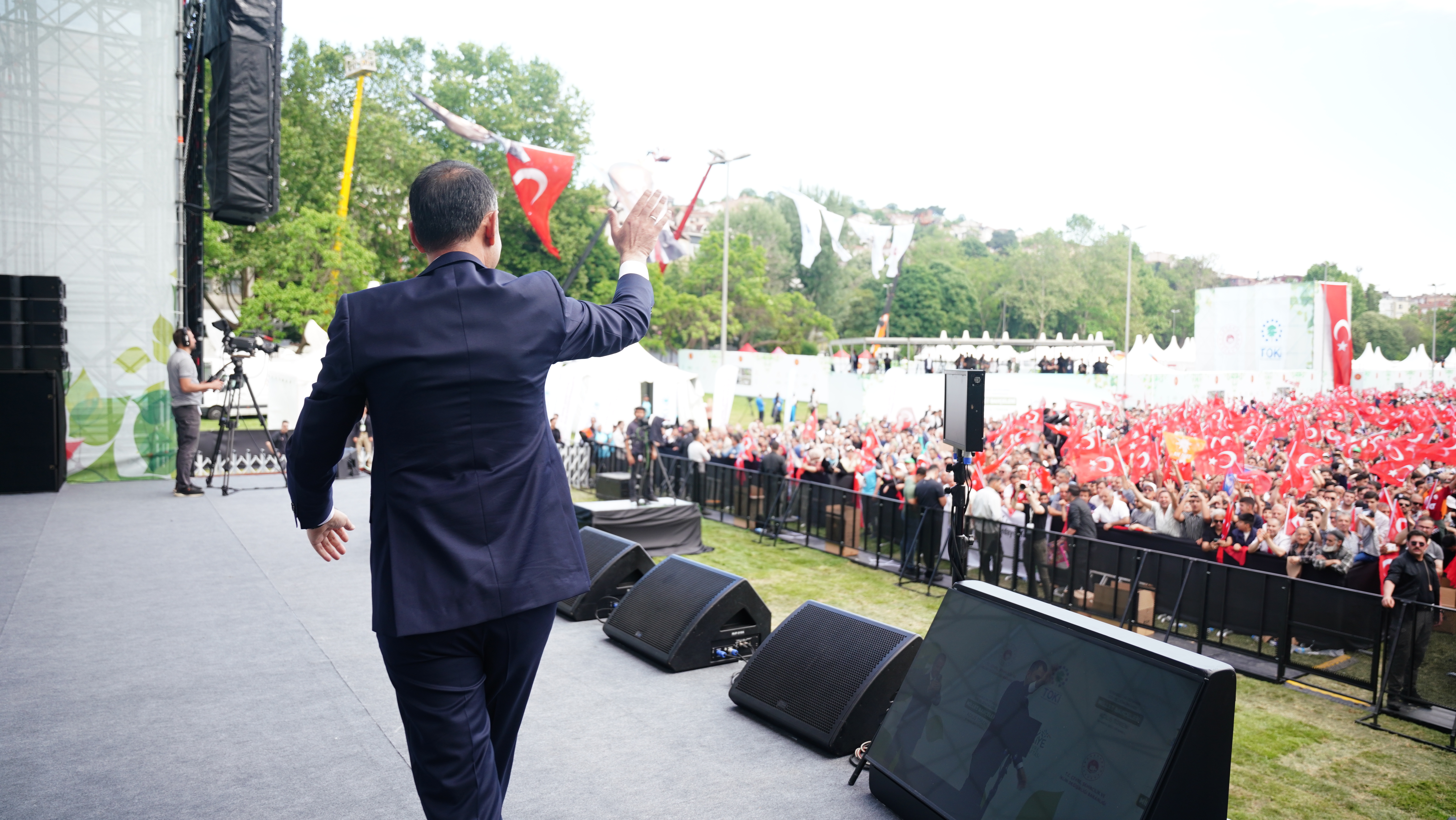 İSTANBUL'DA 4 YENİ MİLLET BAHÇESİ AÇILDI