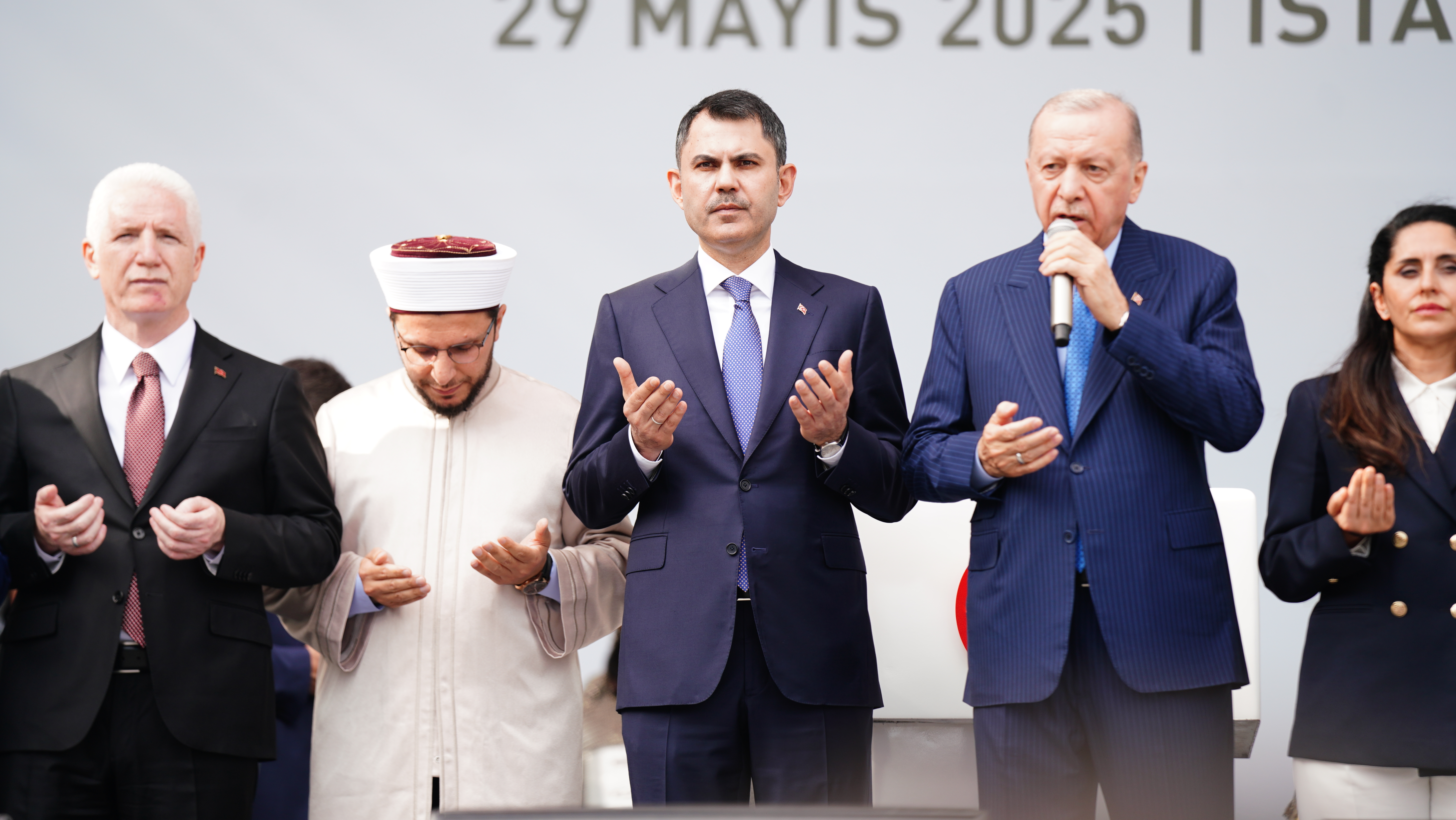 İSTANBUL'DA 4 YENİ MİLLET BAHÇESİ AÇILDI