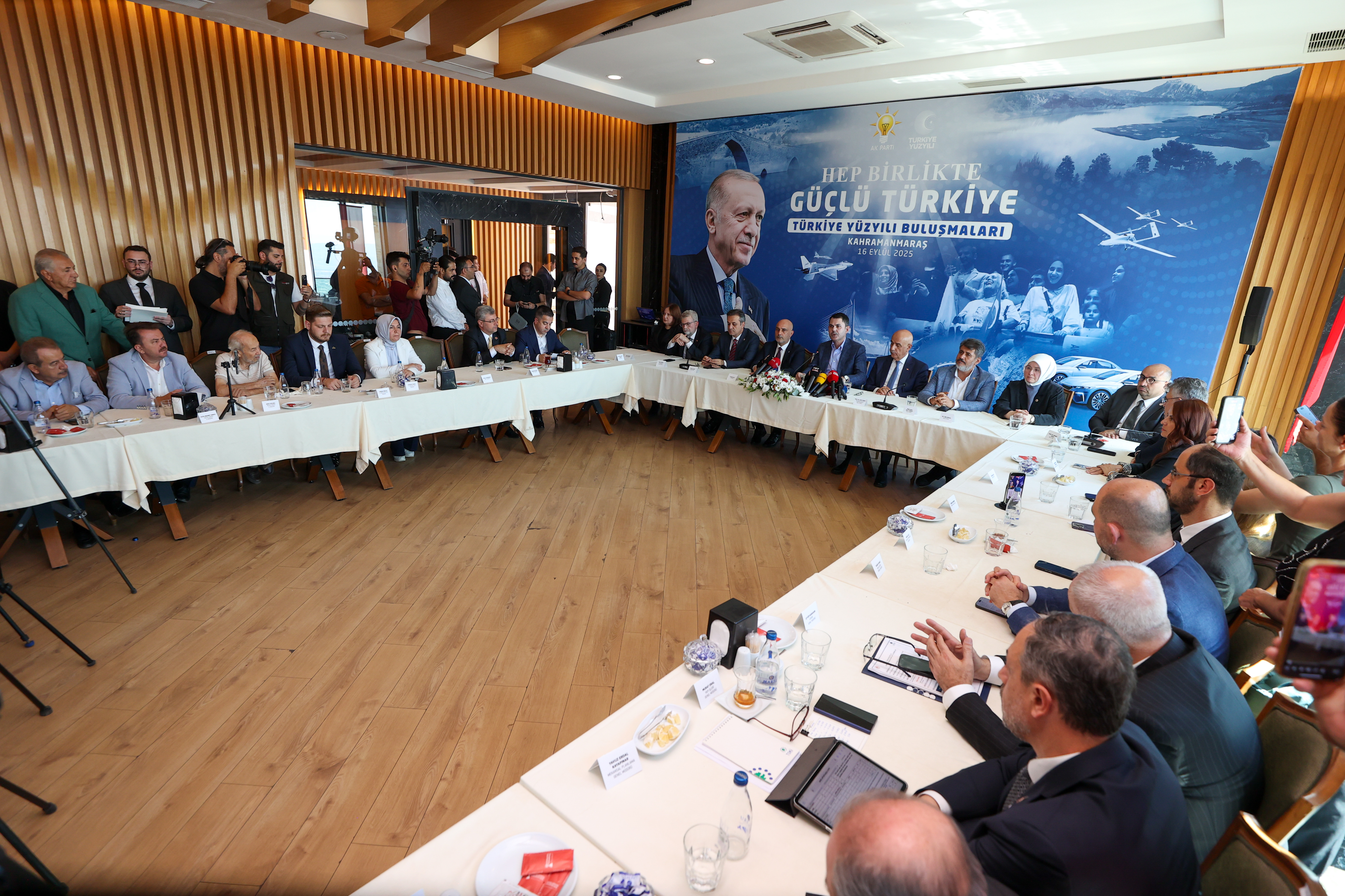 KAHRAMANMARAŞ’TA TÜRKİYE YÜZYILI BULUŞMALARI