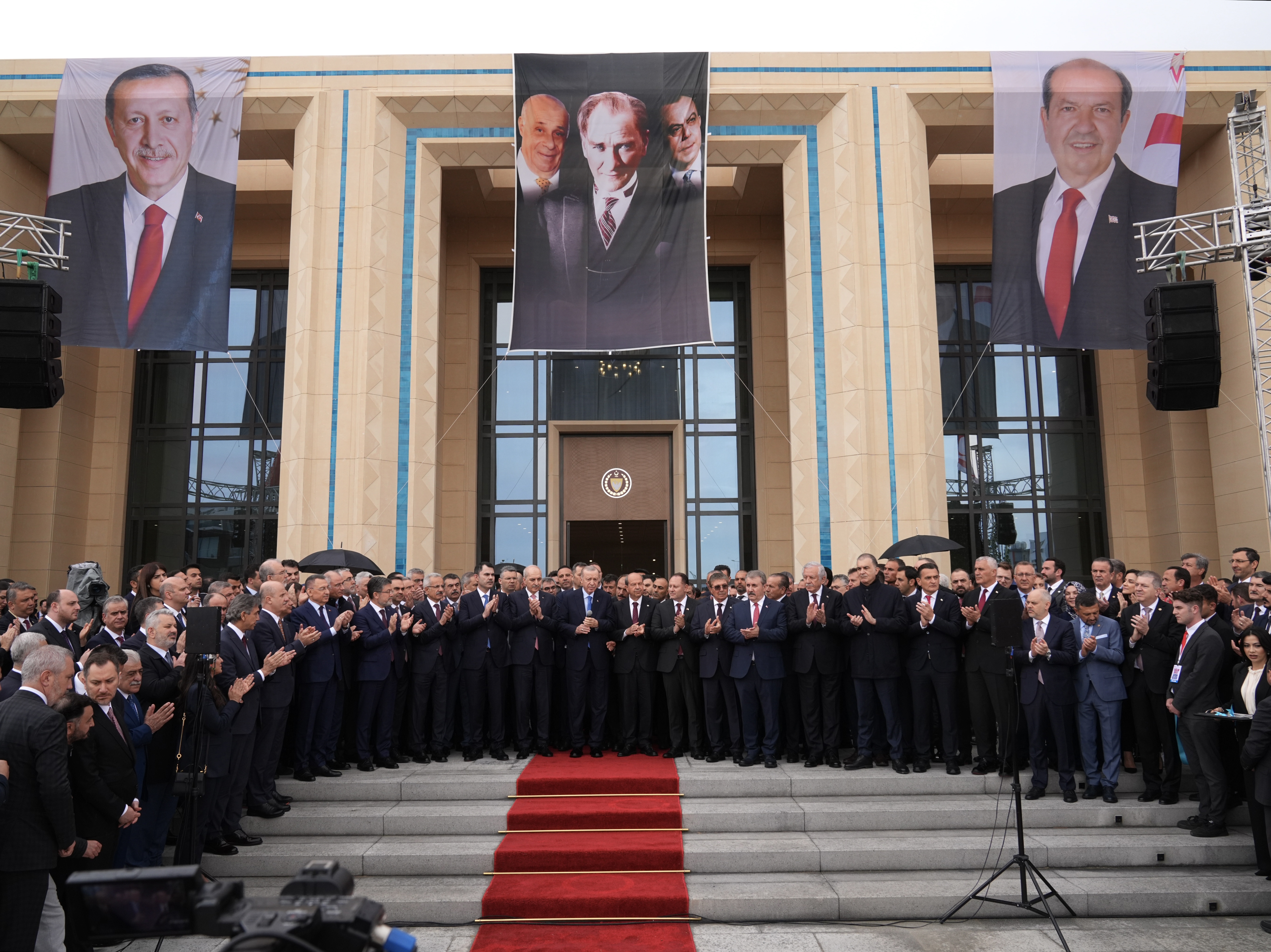 KKTC CUMHURBAŞKANLIĞI VE MECLİS BİNALARI AÇILIŞI GERÇEKLEŞTİ