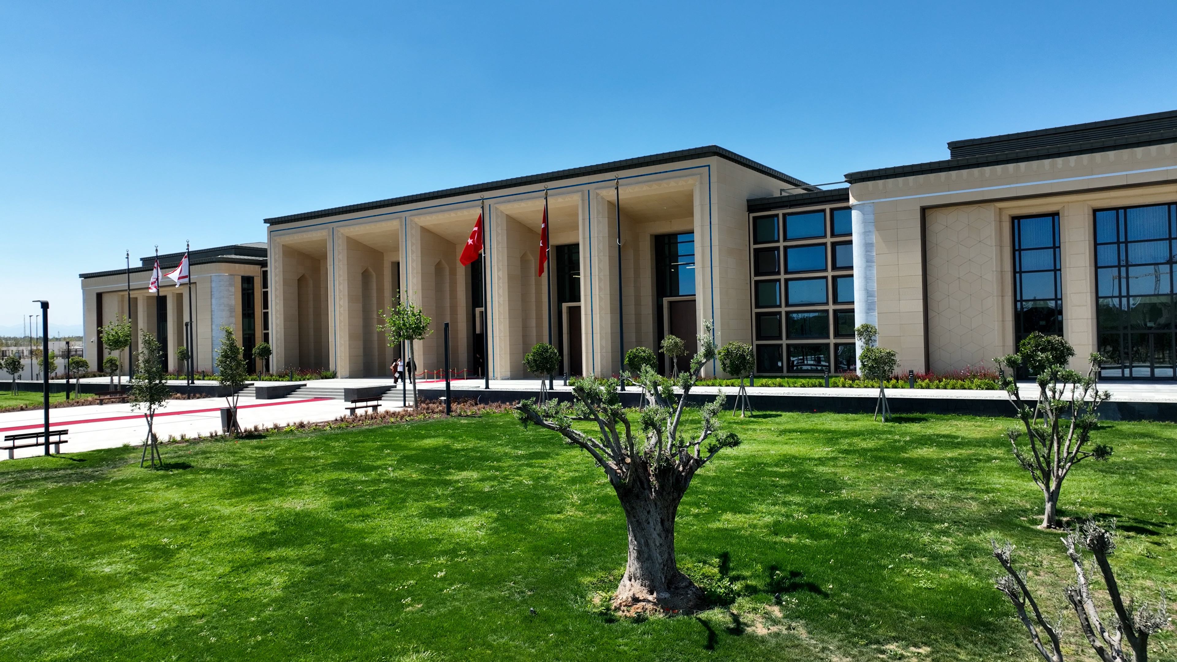 KKTC’NİN TAM KALBİNE TÜRKİYE DAMGASI: AÇILIŞINI CUMHURBAŞKANI ERDOĞAN YAPACAK