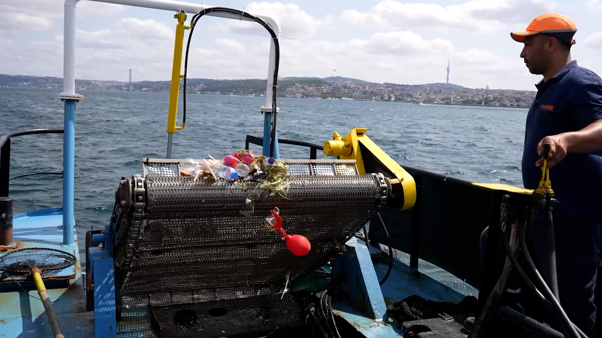 KÜRESEL ÇEVRE HAREKETİ SIFIR ATIK 8 YAŞINDA
