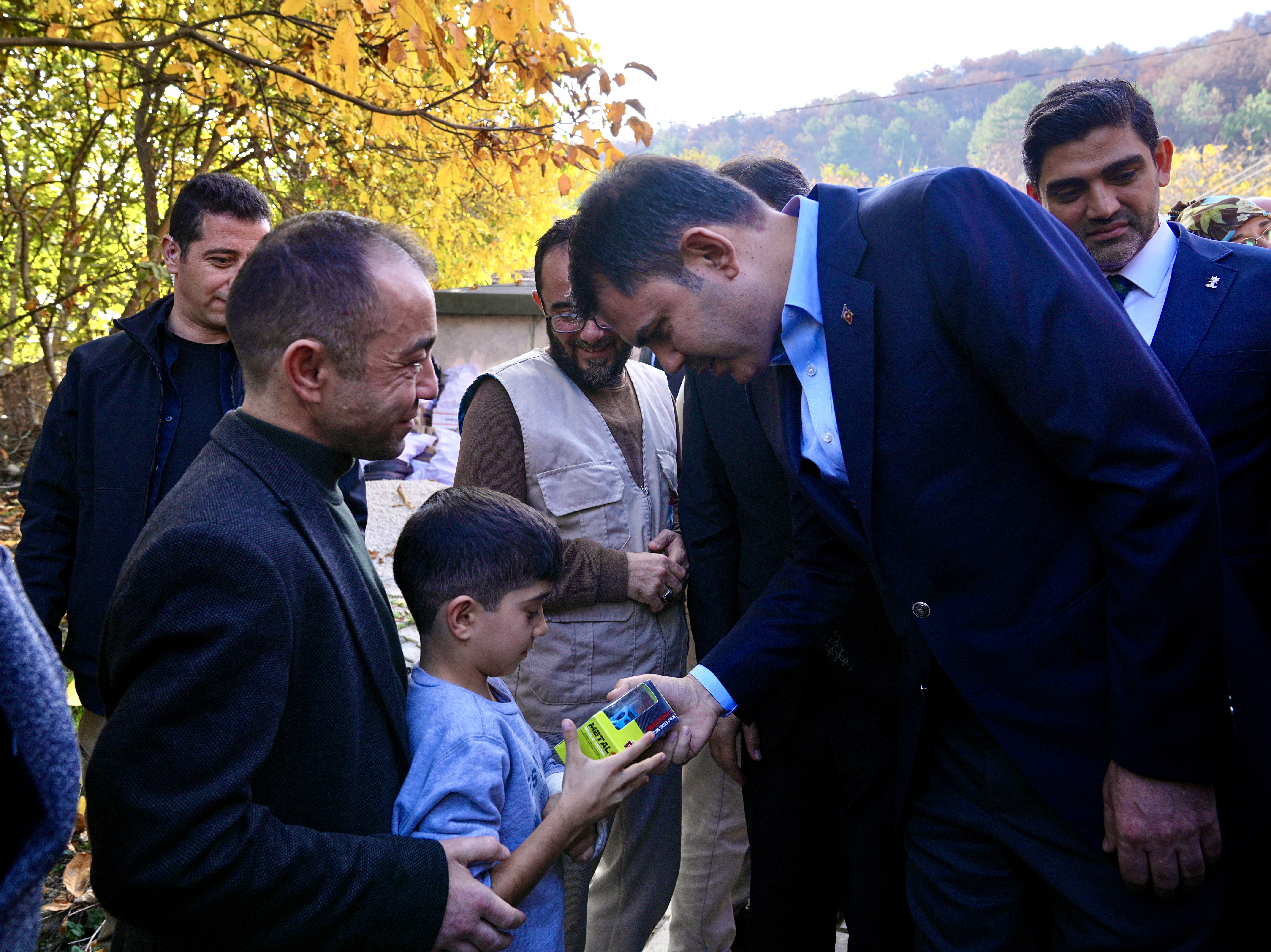 ORMAN YANGININDAN ETKİLENEN KARABÜK’ÜN KAMIŞ KÖYÜ’NDE TEMEL ATMA TÖRENİ