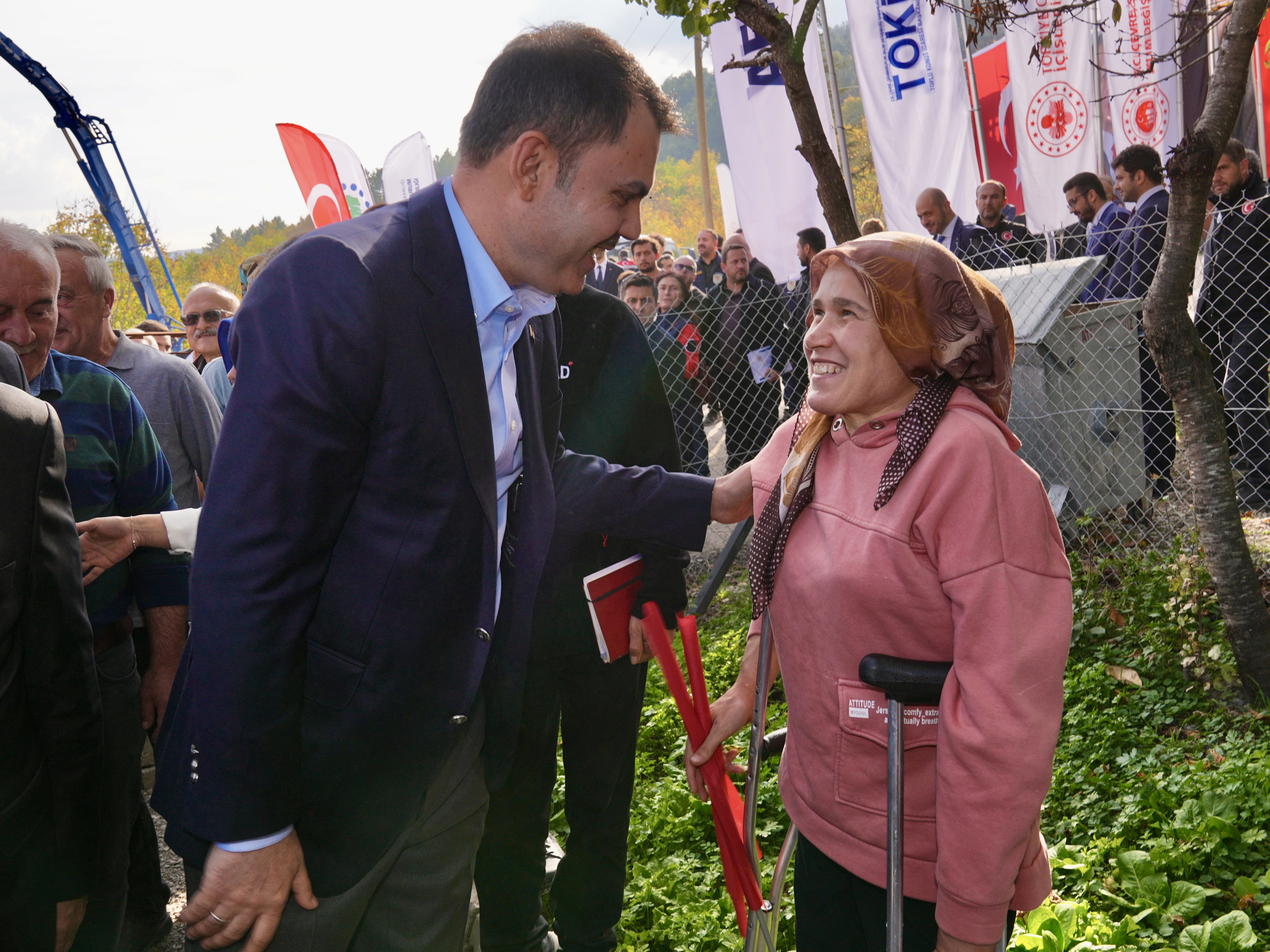 ORMAN YANGININDAN ETKİLENEN KARABÜK’ÜN KAMIŞ KÖYÜ’NDE TEMEL ATMA TÖRENİ