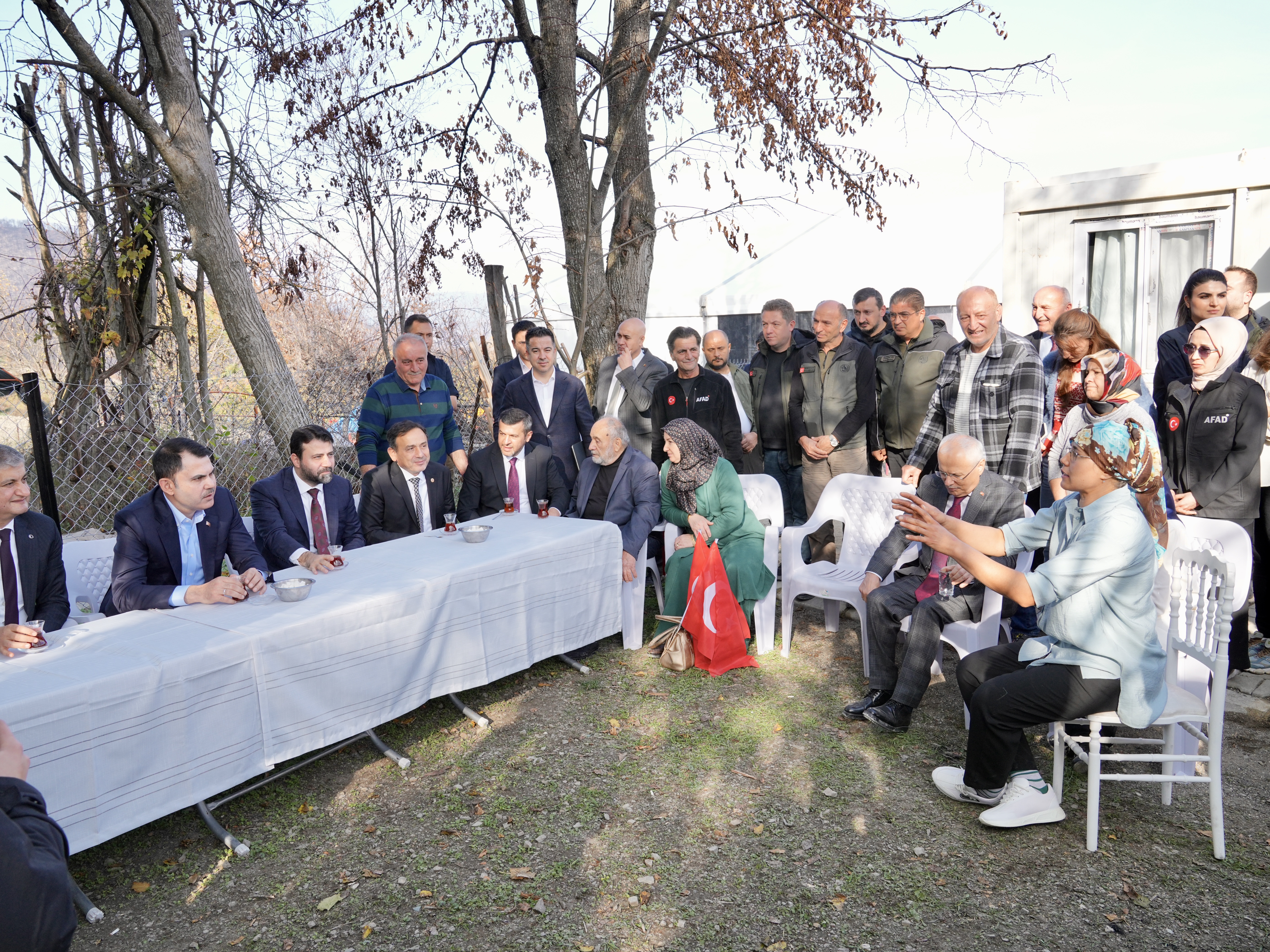 ORMAN YANGININDAN ETKİLENEN KARABÜK’ÜN KAMIŞ KÖYÜ’NDE TEMEL ATMA TÖRENİ