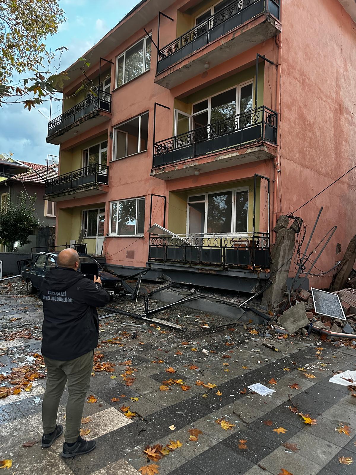 SINDIRGI’DA HASAR TESPİT ÇALIŞMALARI TAMAMLANDI
