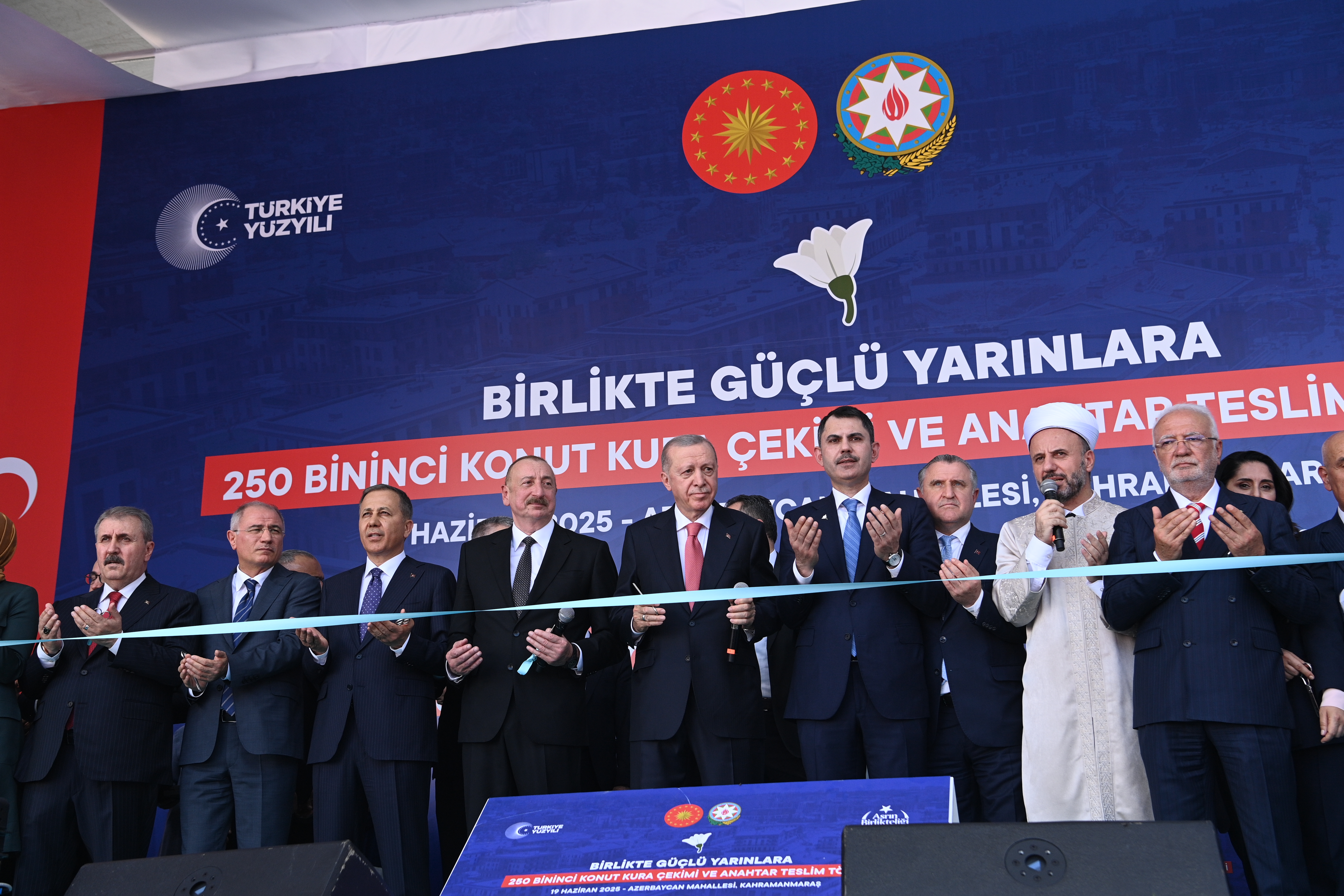 TESLİM EDİLEN KONUT SAYISI 250 BİNİ GEÇTİ