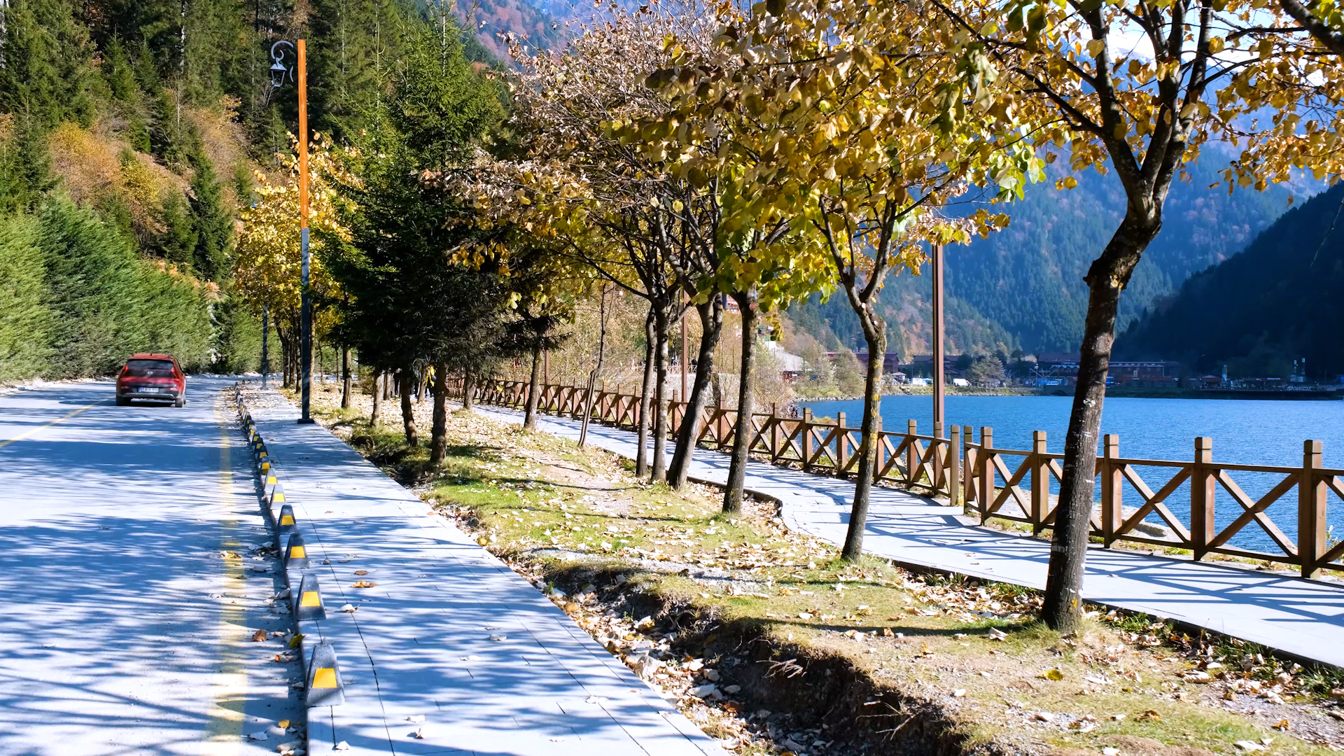 UZUNGÖL’ÜN ÇEVRESİ KAÇAK YAPILARDAN TEMİZLENECEK