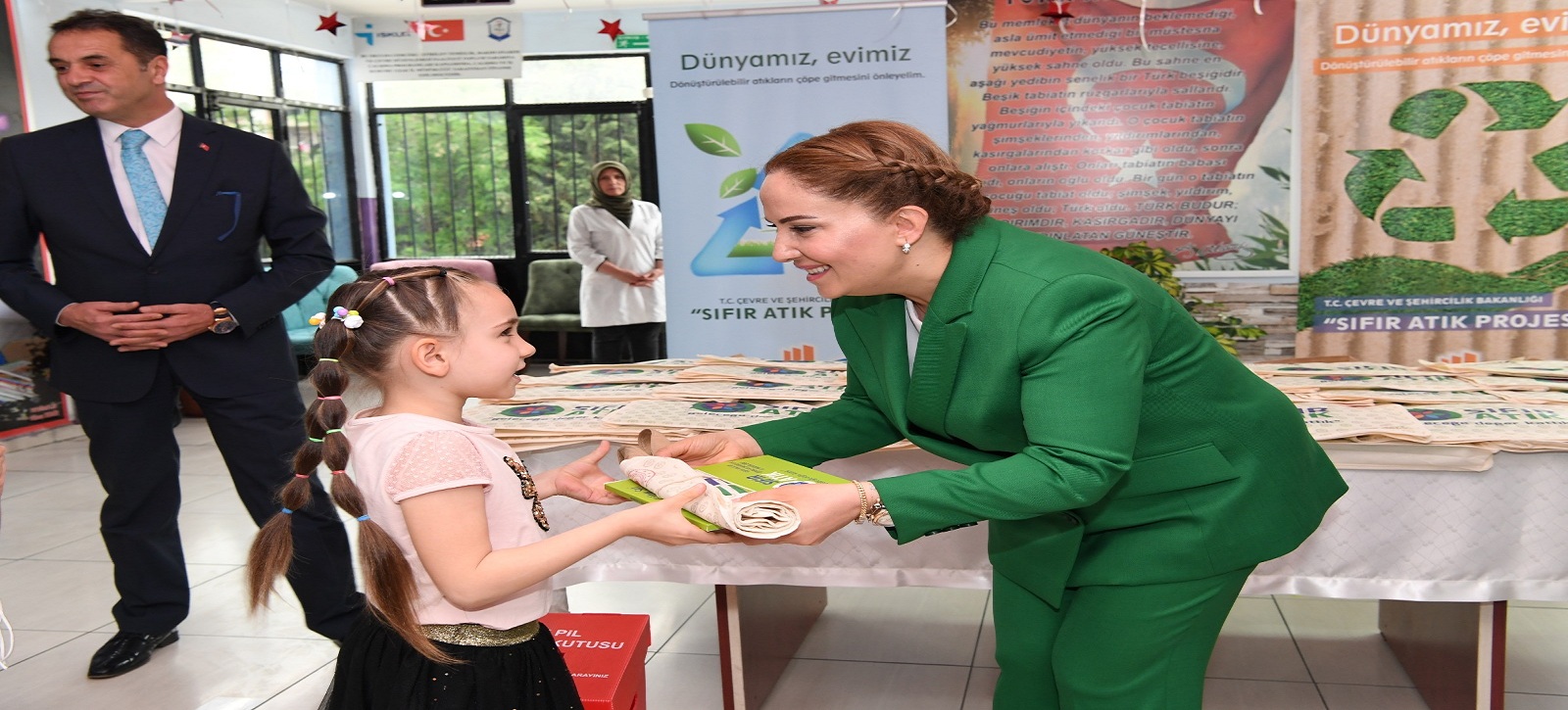 İlimiz Aybey İlkokulu’nda Sıfır Atık Kapsamında Bilgilendirme Toplantısı Yapıldı.