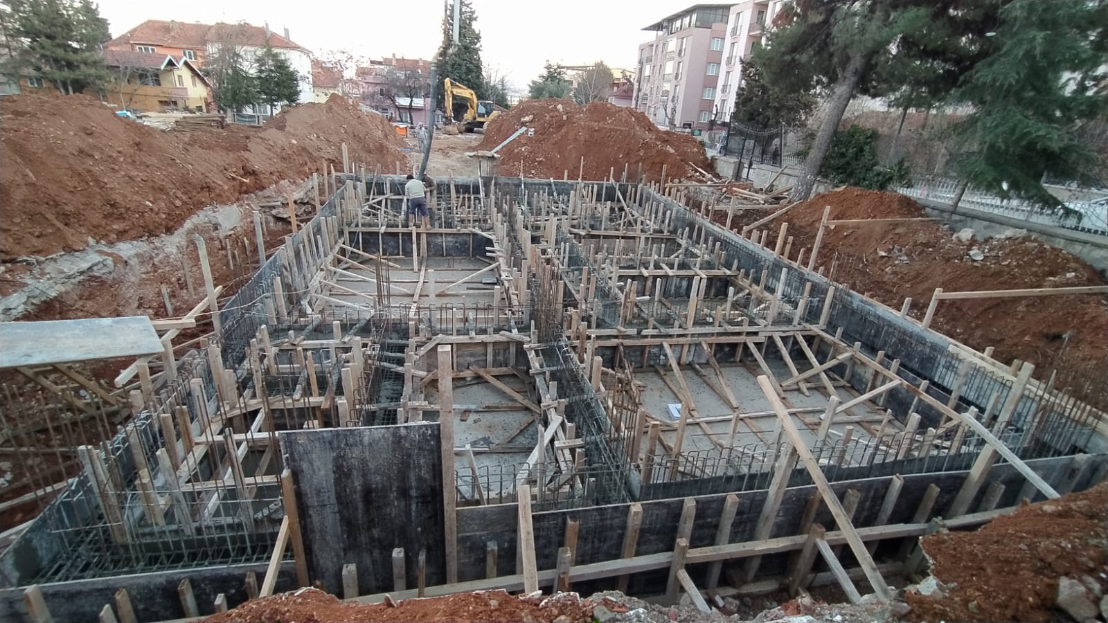 Uşak Çocuk Evleri Sitesi Yapım İşinde İmalatlar Devam Etmektedir.