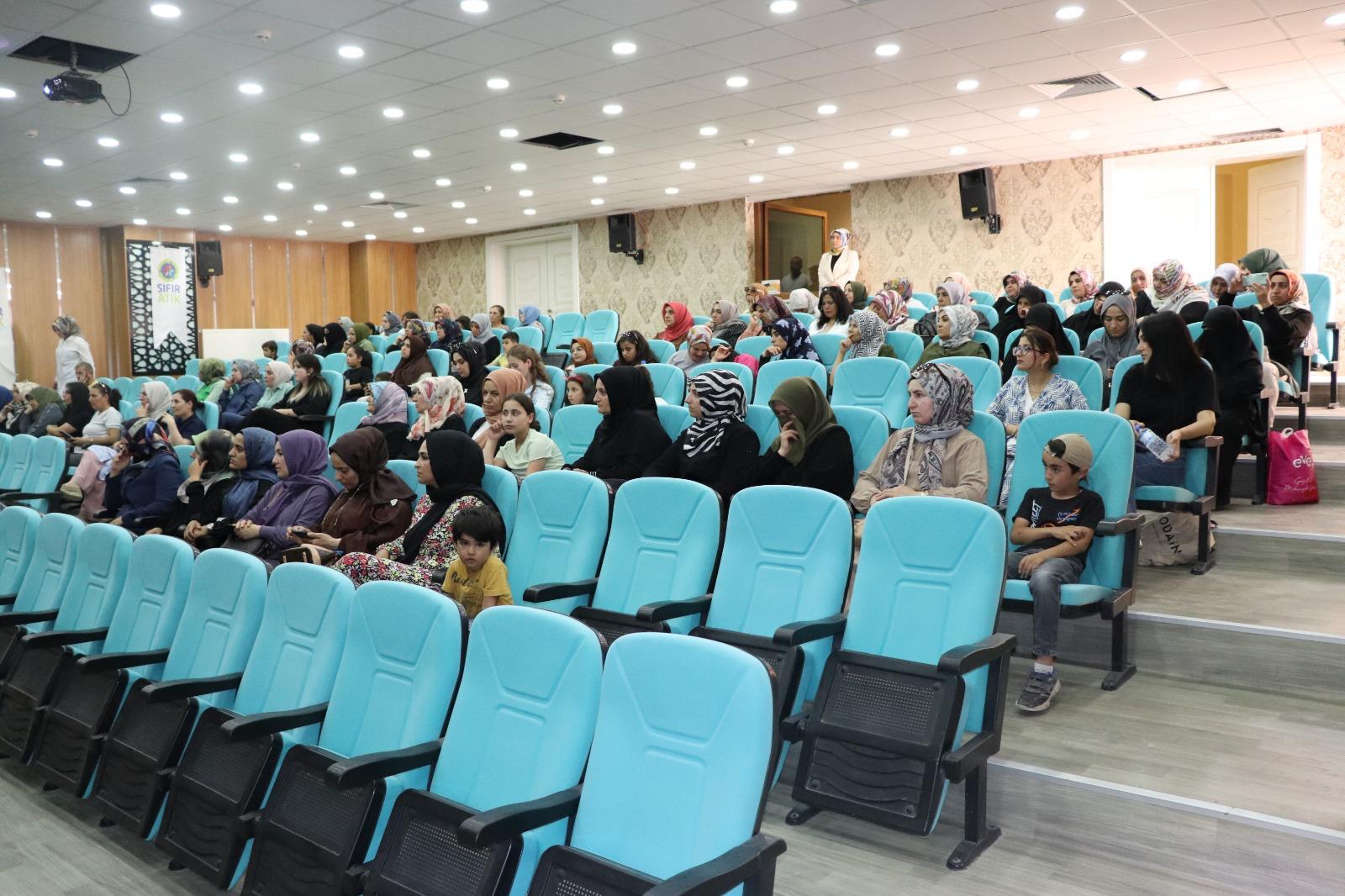 AİLE YILI KAPSAMINDA SIFIR ATIK EĞİTİMİ