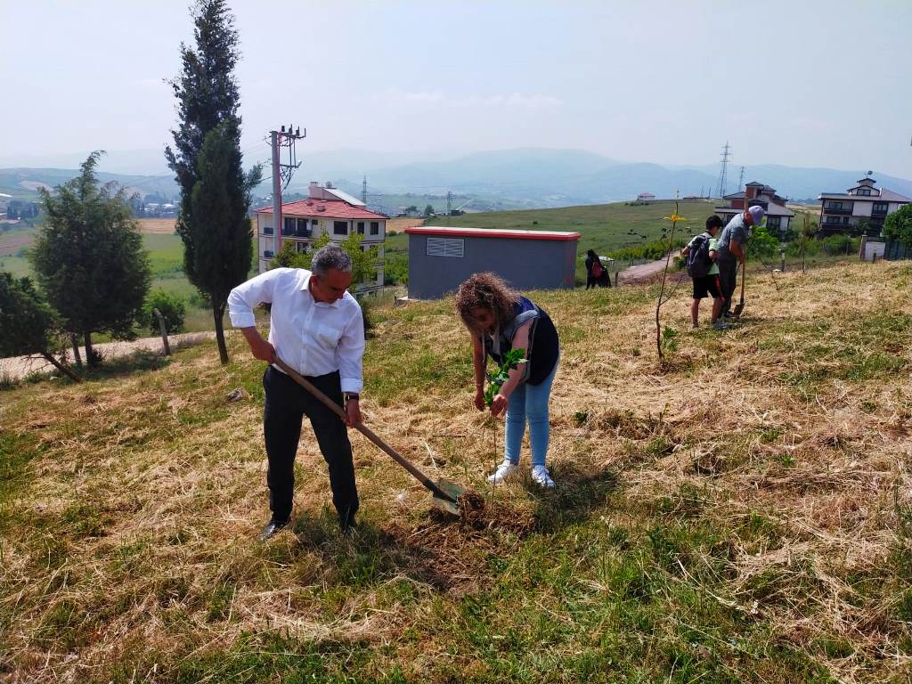 5 Haziran Türkiye Çevre Haftası Münasebetiyle Kompost Tesisi Ziyareti ve Fidan Dikimi