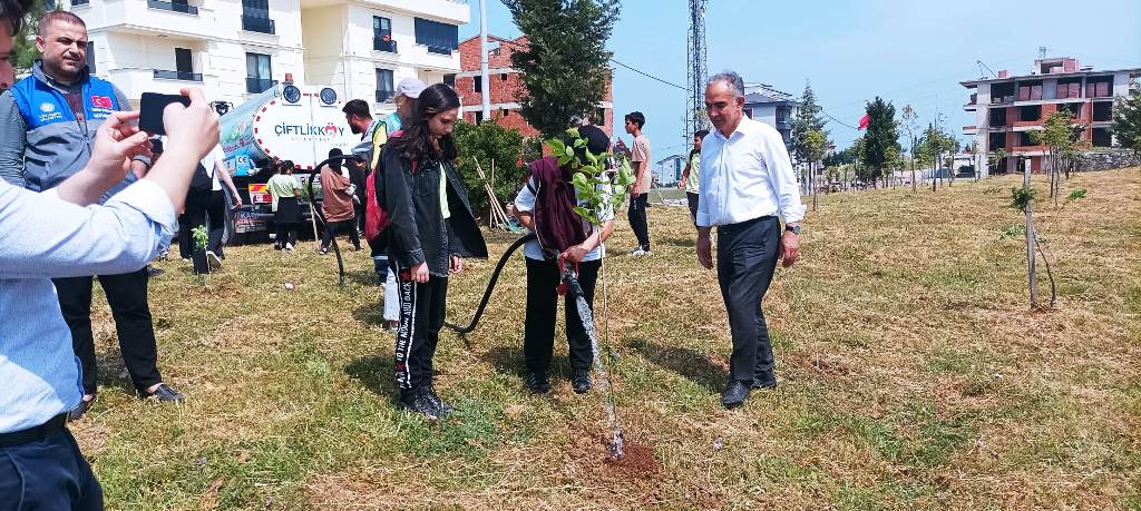 5 Haziran Türkiye Çevre Haftası Münasebetiyle Kompost Tesisi Ziyareti ve Fidan Dikimi