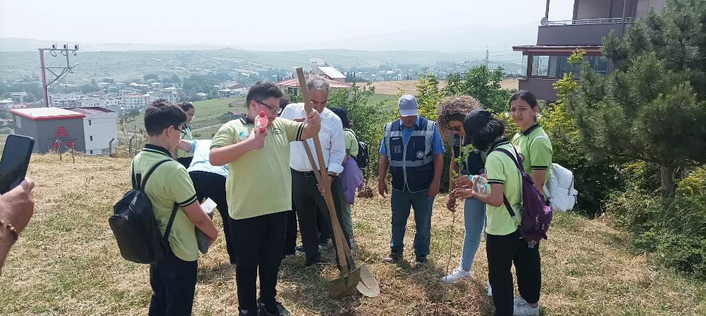 5 Haziran Türkiye Çevre Haftası Münasebetiyle Kompost Tesisi Ziyareti ve Fidan Dikimi