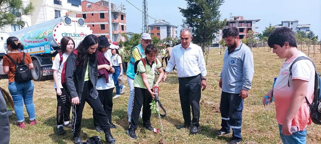 5 Haziran Türkiye Çevre Haftası Münasebetiyle Kompost Tesisi Ziyareti ve Fidan Dikimi