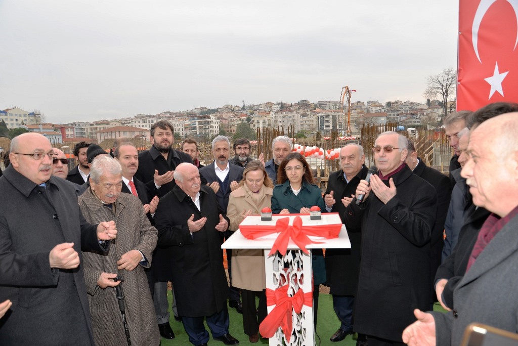 Valimiz Sayın Tuğba Yılmaz, Yalova Külliyesi A Blok Yapım İşi (Sabri Ekşinozlugil Anadolu İmam Hatip Lisesi) Nin Temel Atma Törenine Katıldı…