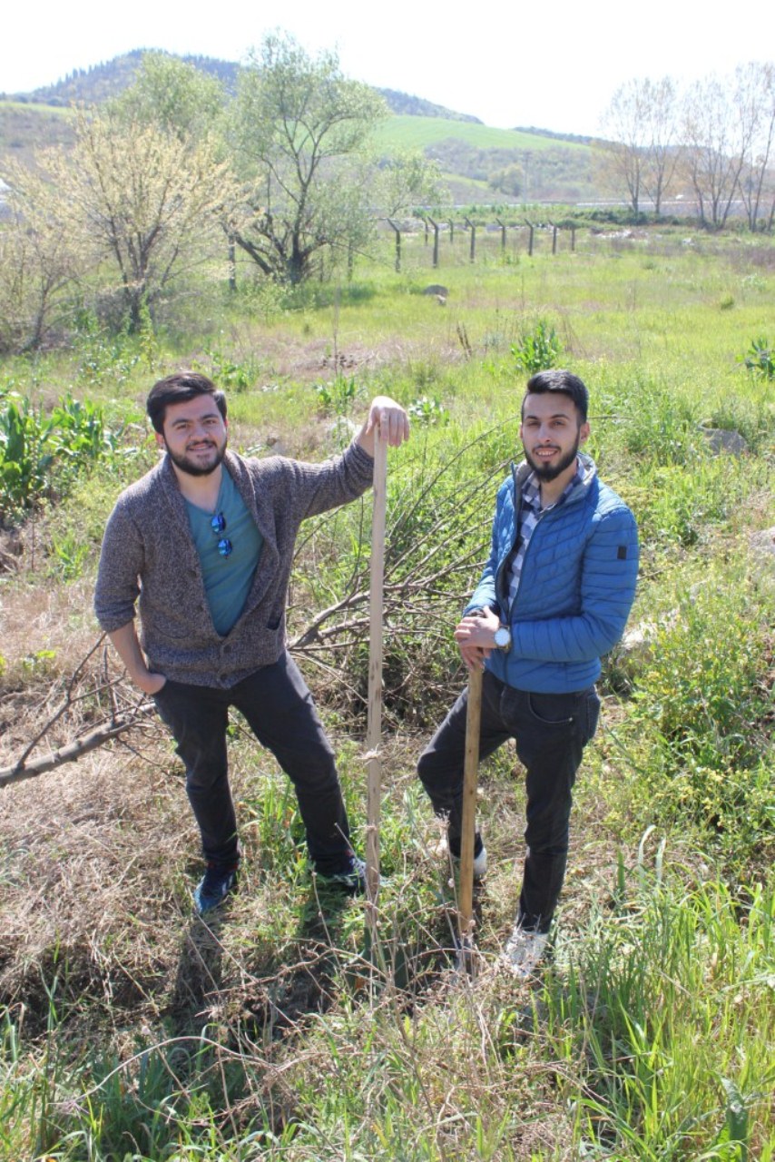 Yalova Üniversitesinde Fidan Diktik