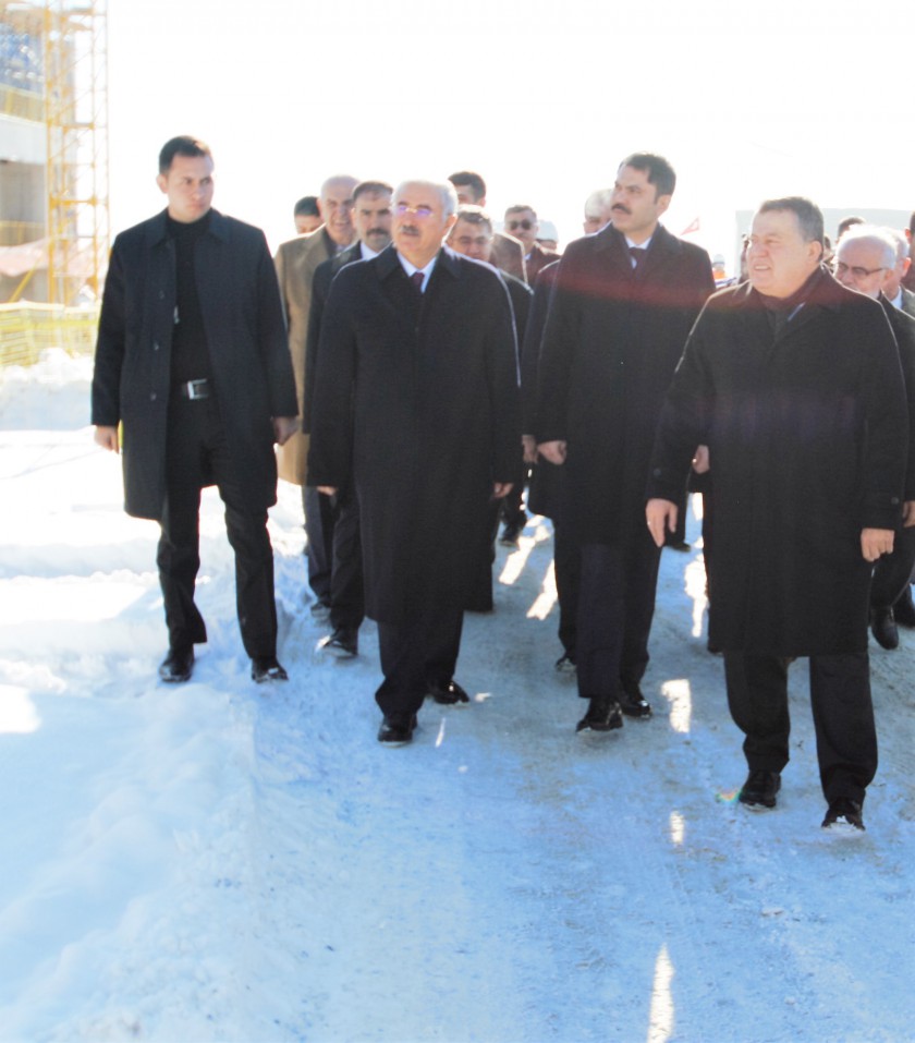 SAYIN BAKANIMIZ YARGITAY BAŞKANLIĞI HİZMET BİNASI ŞANTİYESİNDE İNCELEMELERDE BULUNDU.