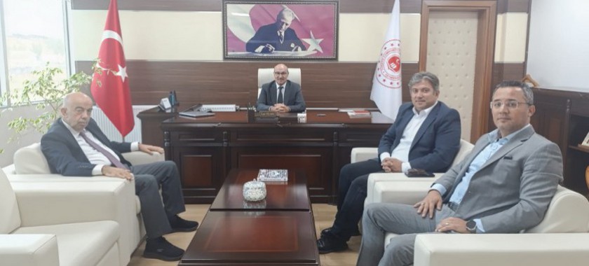 Gimat Marketler Grubu Yönetim Kurulu Başkanı ve Çamlık Medya Genel Yayın Yönetmeni'nin den İl Müdürümüze Hayırlı Olsun Ziyareti