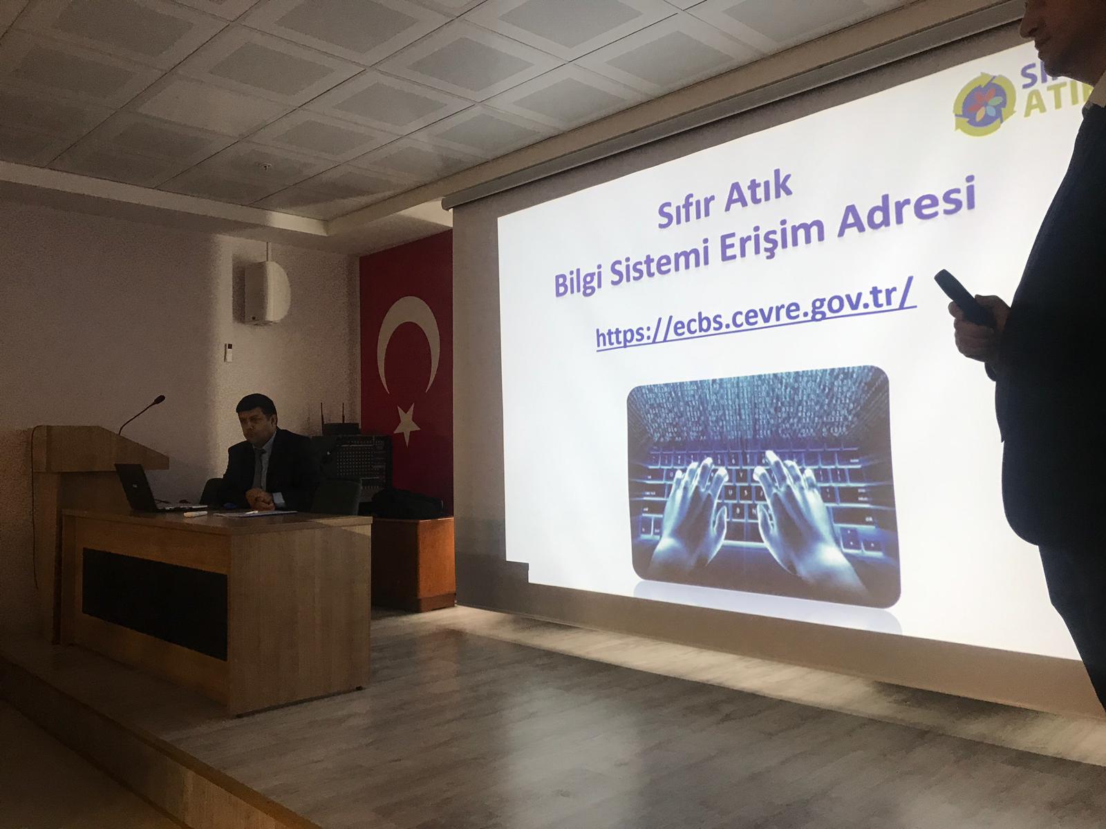 MİLLİ EĞİTİM MÜDÜRLÜĞÜNDE SIFIR ATIK KONFERANSI