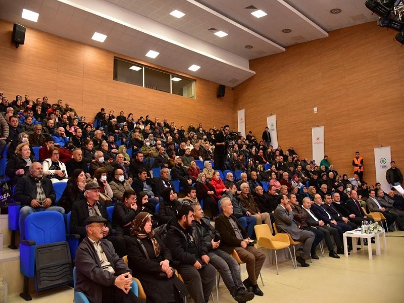 TOKİ'nin 1650 Konutluk Zonguldak Hak Sahibi Kura Çekilişi Yapıldı