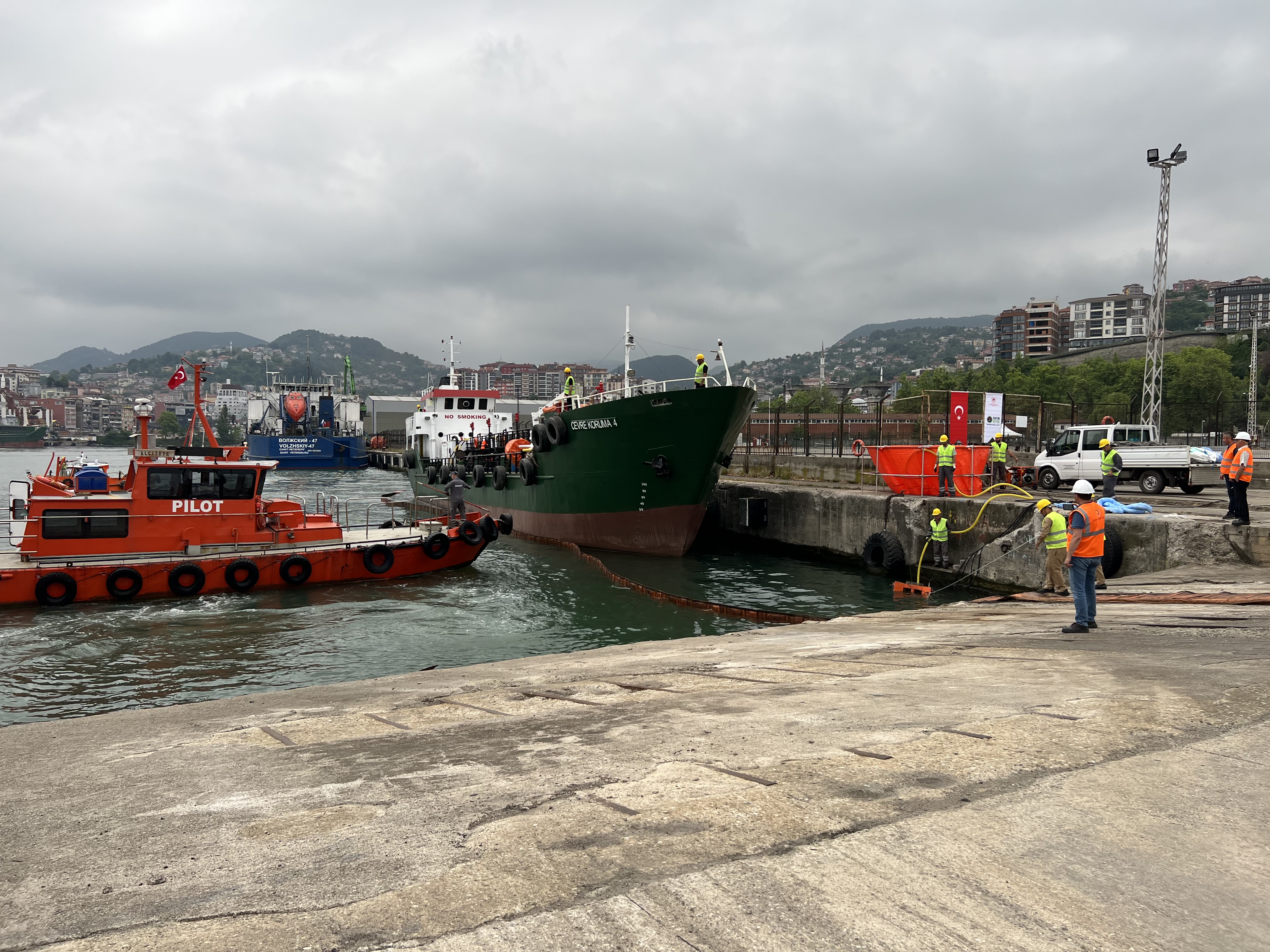 Türkiye Çevre Haftası Etkinlikleri Kapsamında Deniz Kirliliği Acil Müdahale Tatbikatı