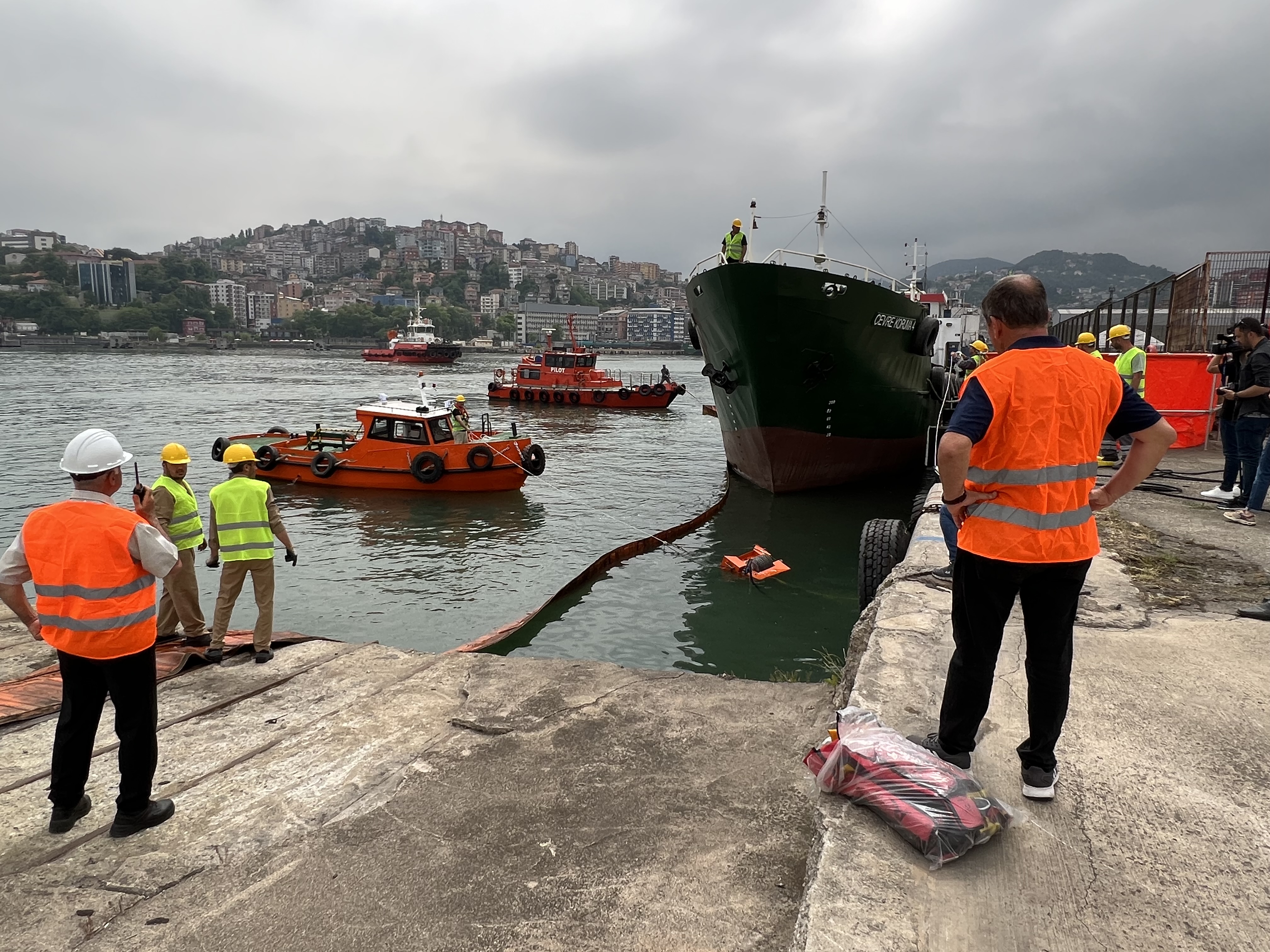 Türkiye Çevre Haftası Etkinlikleri Kapsamında Deniz Kirliliği Acil Müdahale Tatbikatı